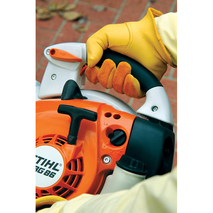 STIHL BG 86 Gas Powered Handheld Leaf Blower - 2-Stroke Engine, 410 CFM Airflow for Yard Cleaning, Lawn Care & Debris Removal