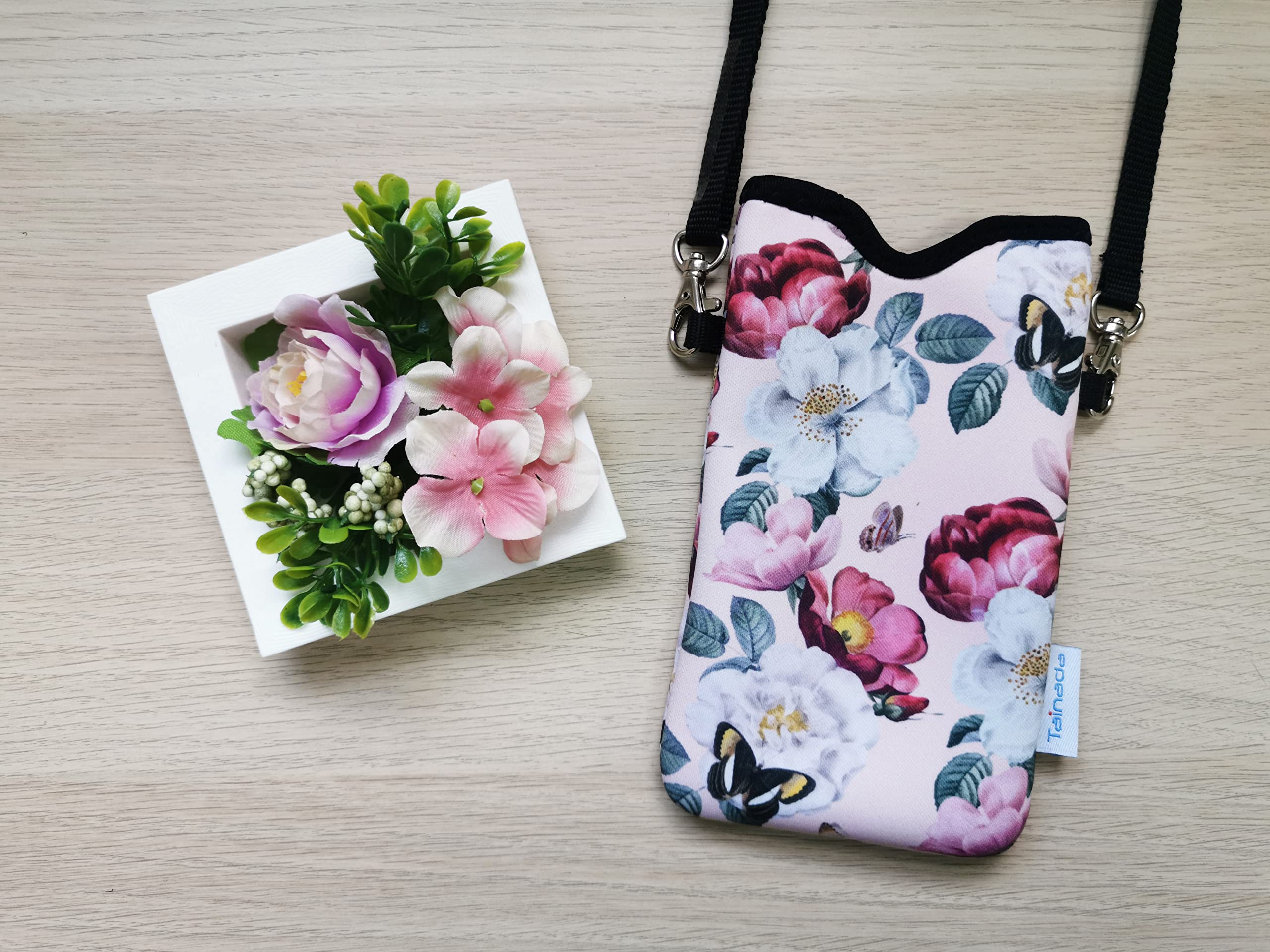 Waterproof Neoprene Phone Pouch for Women - Crossbody Strap & Neck Lanyard Compatible with iPhone 16/15 Pro Max/Plus, Samsung Galaxy S25+/S24/A35/A56, Google Pixel 9/8 - Pink Floral Design (Perfect for Gym, Travel & Outdoor Activities)