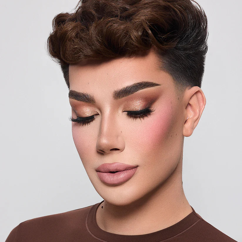 James Charles BASIC CANVAS PALETTE™ - Professional Eyeshadow & Face Palette for Makeup Artists - Perfect for Day to Night Looks, Photo Shoots & Special Occasions