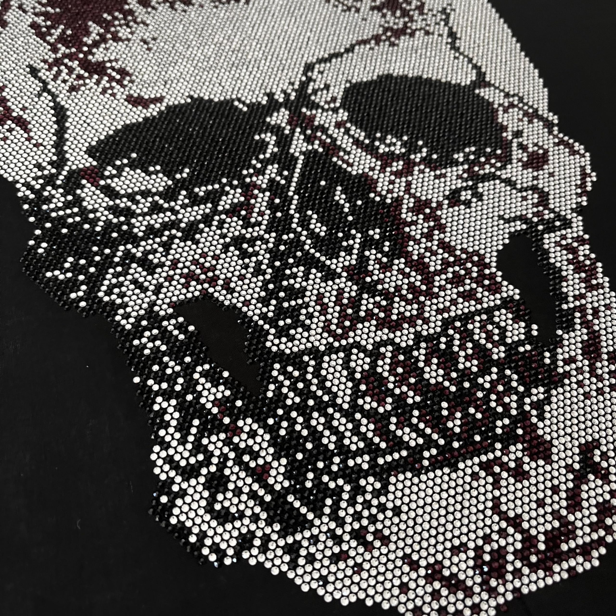 Rhinestop Purple Skull Iron-On Rhinestone Design - Hotfix Rhinestones & Crystal Skull Patch for DIY Clothing, Hats, Bags - Perfect for Halloween Costumes, Gothic Fashion, and Punk Style Outfits
