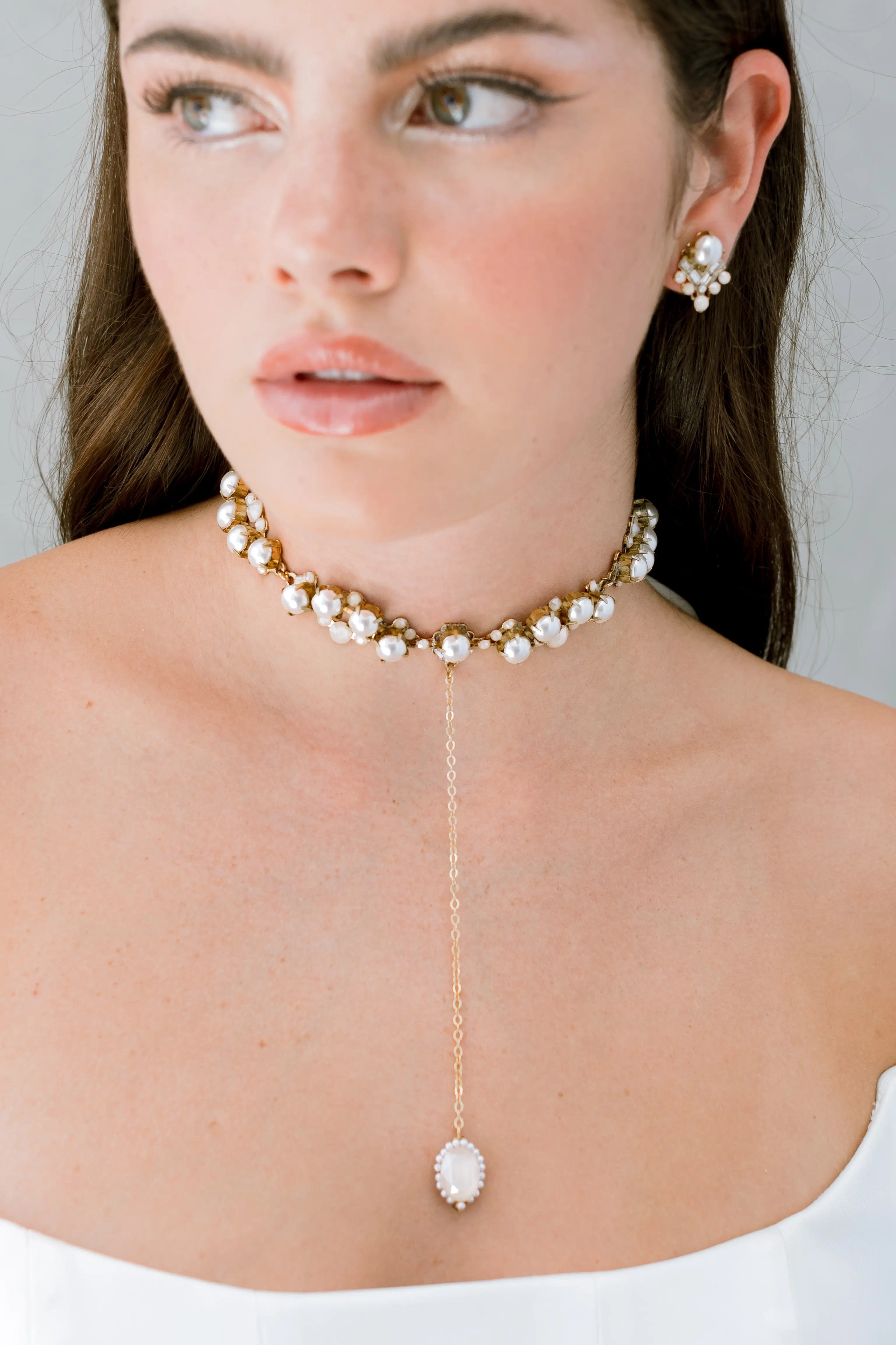 Elegant Choker Necklace for Women - Trendy Fashion Jewelry Gift for Party, Wedding & Date Night