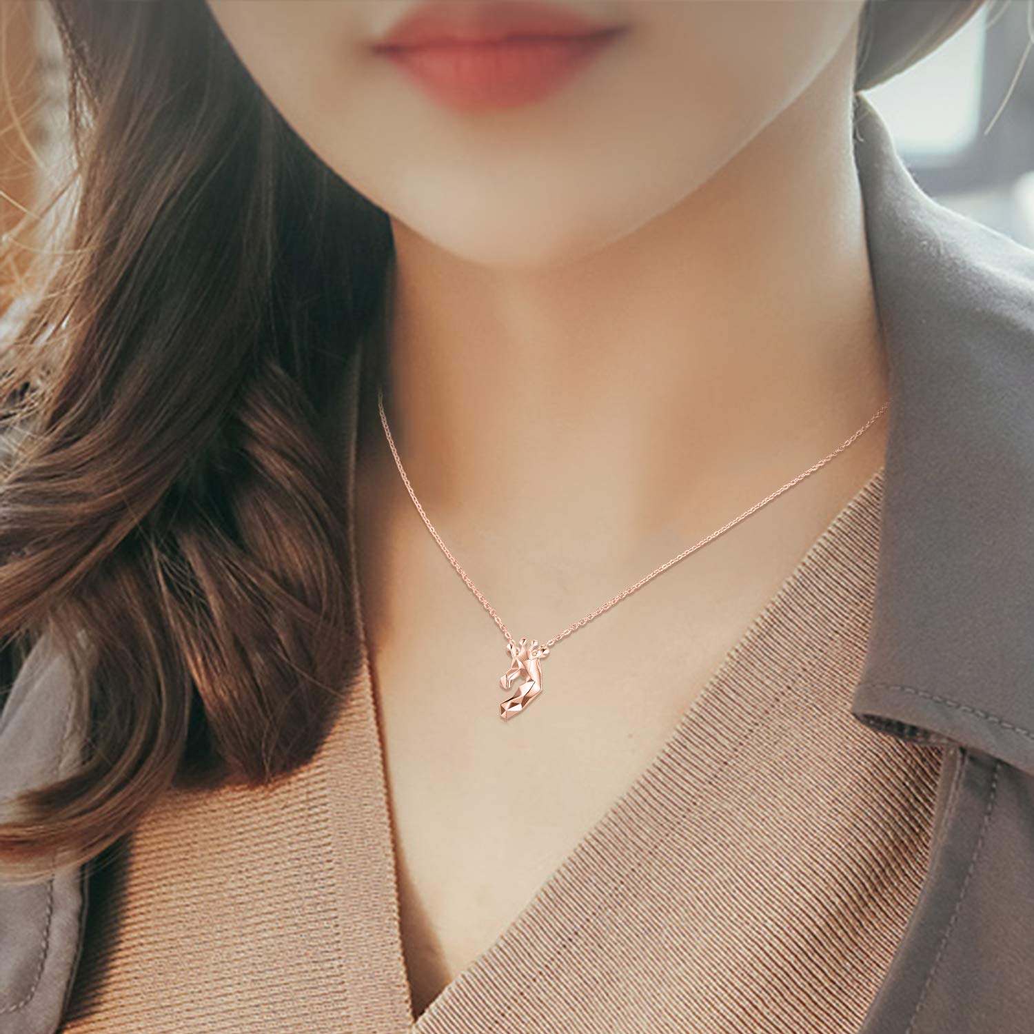 925 Sterling Silver Origami Giraffe Pendant Necklace - Unique Mother's Day Gift for Women, Girlfriend Birthday Present - Perfect for Casual Wear, Date Nights & Special Occasions
