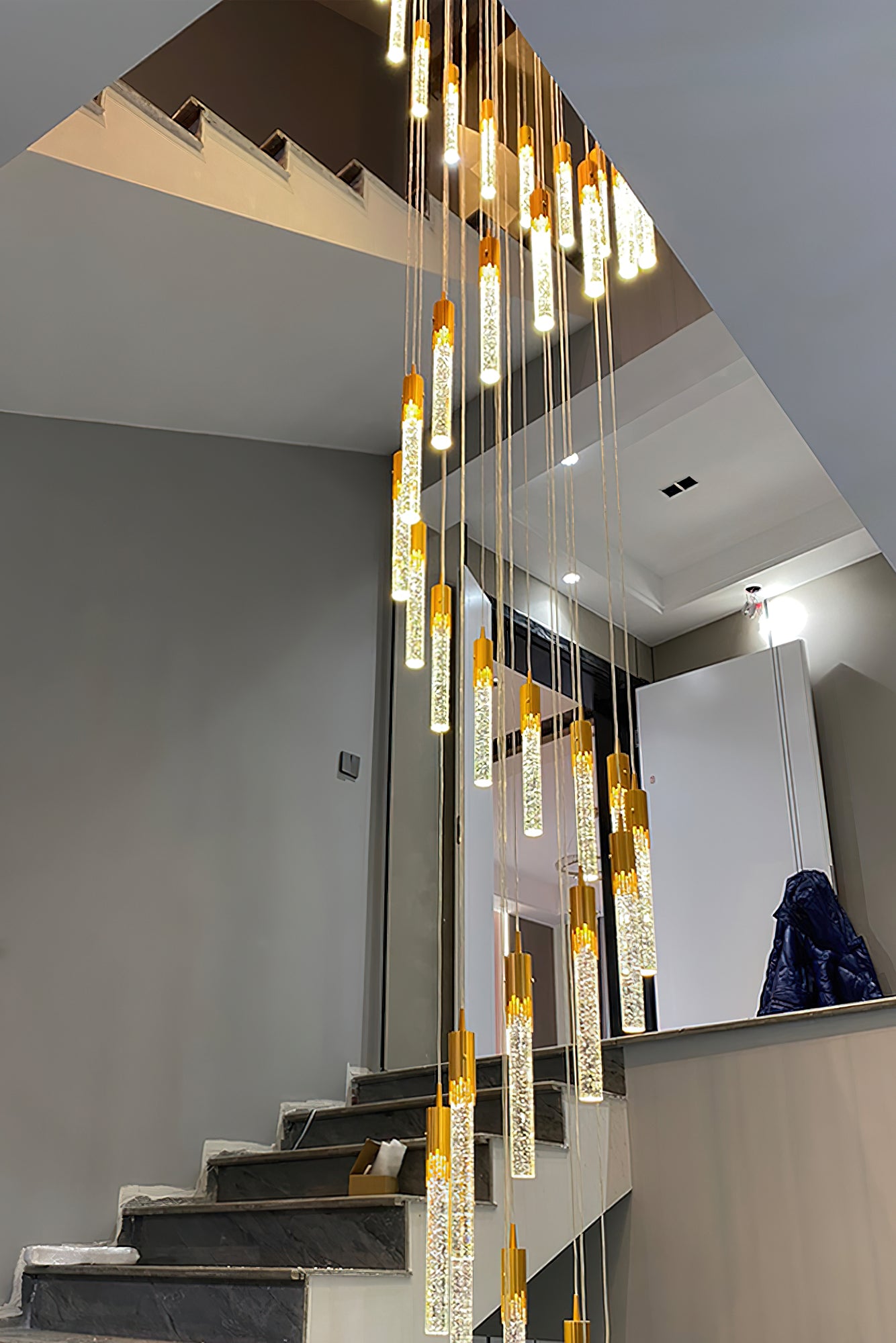 Modern Bubble Glass Pendant Light - Elegant Hanging Chandelier for Dining Room, Kitchen Island & Bedroom Decor - Dimmable LED Lighting Fixture