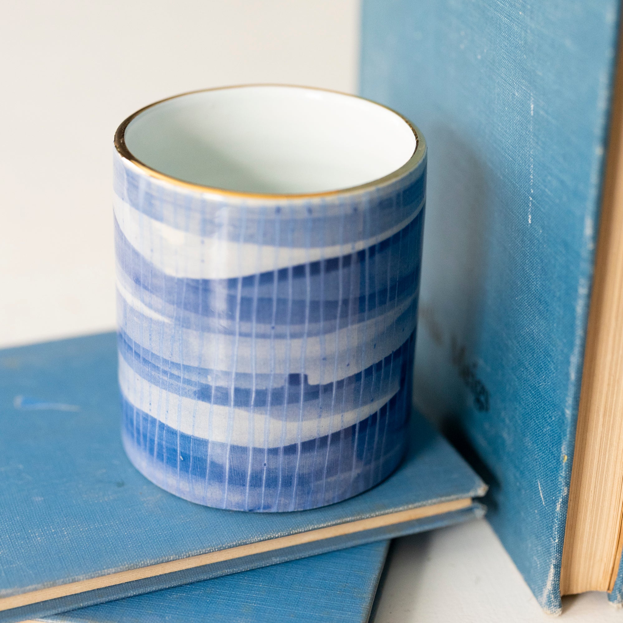 Jilly Cup - Christmas Gift for Her, 2nd Day of Xmas Present | Perfect for Holiday Parties, Office Secret Santa & Festive Celebrations