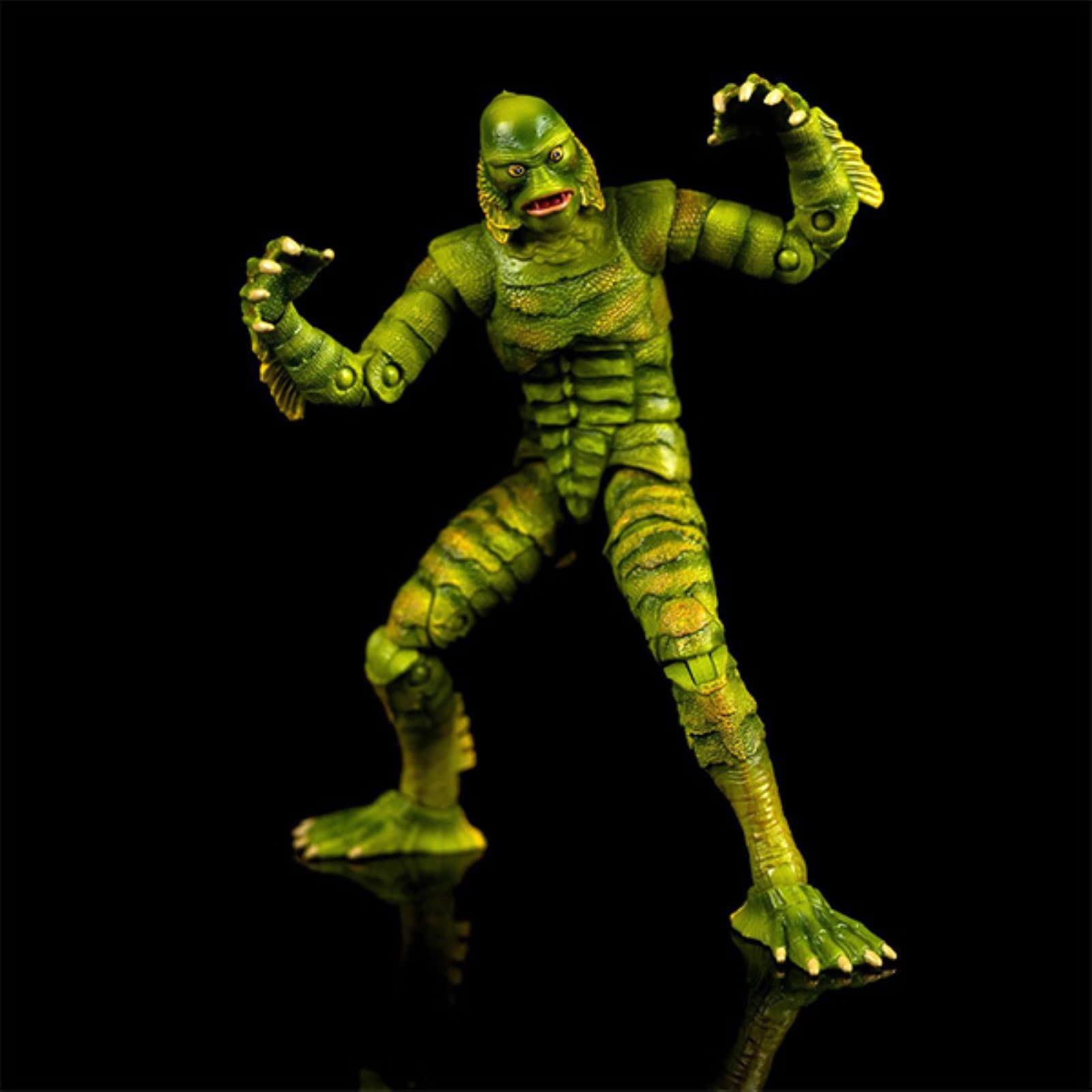 Jada Toys Creature from The Black Lagoon 7-Inch Action Figure with 5 Accessories - Collectible Monster Toy for Horror Fans & Movie Enthusiasts | Perfect for Display, Gifts, and Halloween Decorations
