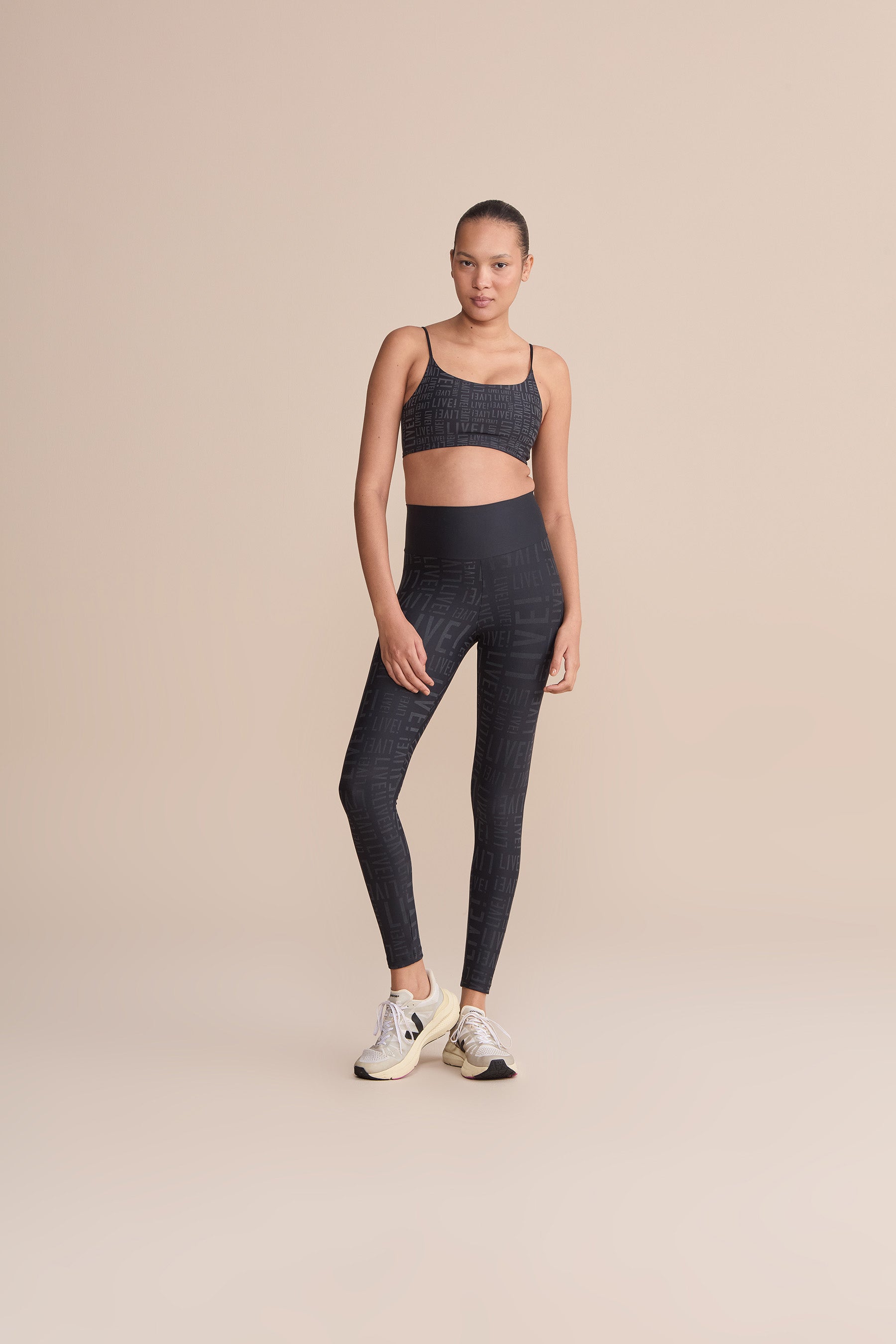 Pocket Back Reflex Long Leggings - High Waist Yoga Pants for Women with Side Pockets - Perfect for Running, Workout & Gym