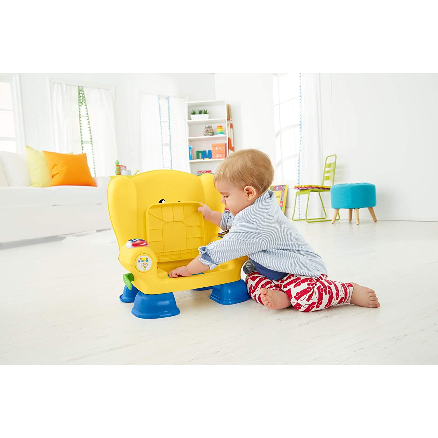 Fisher-Price Deluxe Rocking Doggie Chair with Parent Chair - Comfortable Baby Rocker for Playtime & Nursery - Perfect for Newborns, Infants & Toddlers - Ideal for Playrooms, Bedrooms & Daycare Centers