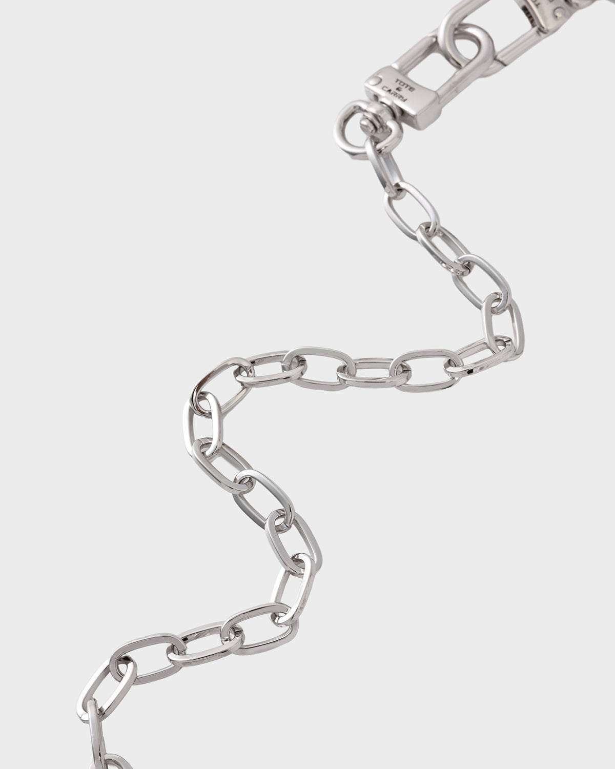 Elegant Silver Chain Necklace for Women - Dainty & Stylish Jewelry Gift for Everyday Wear & Special Occasions