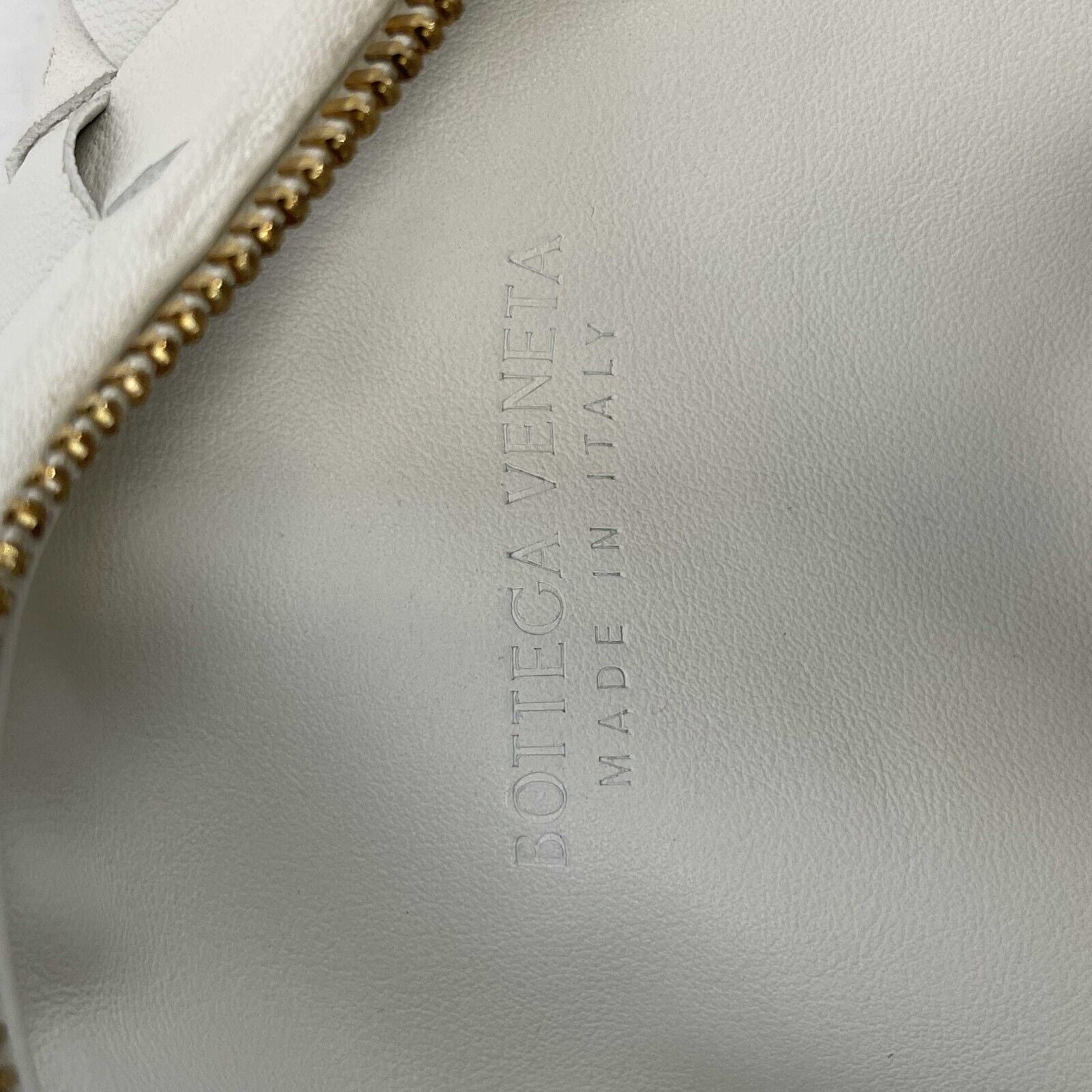 Bottega Veneta White BV Jodie Hobo Intrecciato Nappa Teen Handbag - Luxury Leather Shoulder Bag for Women, Perfect for Work, Travel & Everyday Use