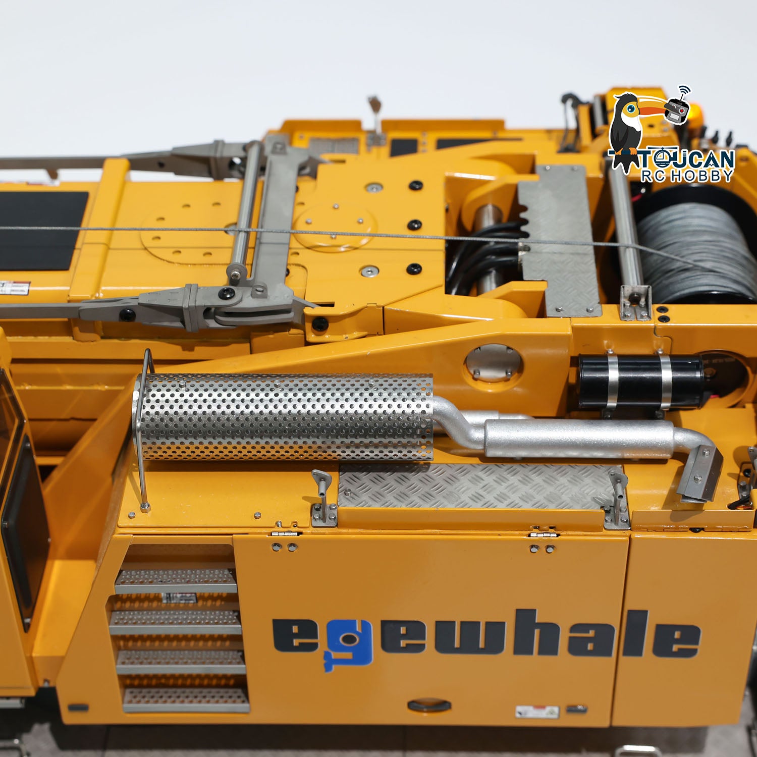 Eyewhale 1/14 Scale 6-Axle LTM1350 RC Hydraulic Mobile Crane - 5M Length Radio Controlled Heavy Duty Construction Vehicle, PNP Hobby Model for Adults - Perfect for Construction Simulation, RC Enthusiasts & Collectors