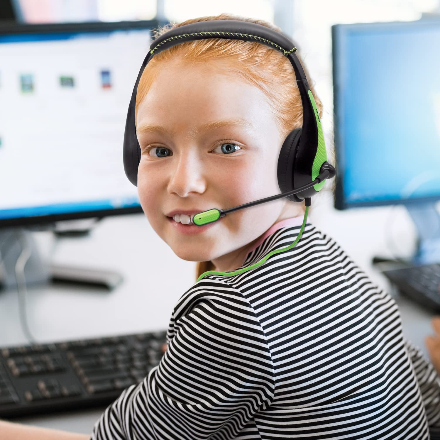 Avid AE-36 Professional Green On-Ear Stereo Headphones with Boom Mic - 10 Pack Bulk for Call Centers, Gaming, Online Classes & Remote Work