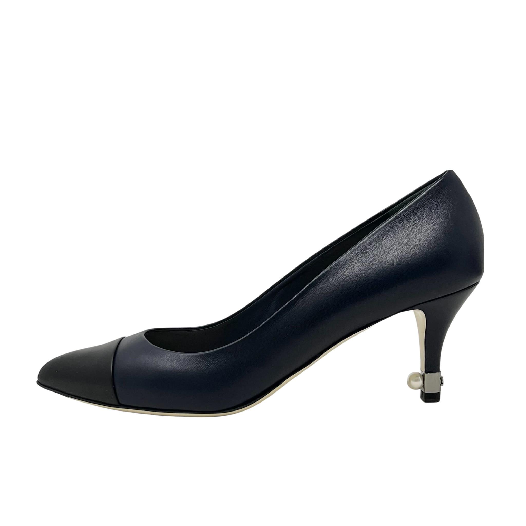 Chanel Blue Marine Pearl Leather Pumps Women's Size 39 - Elegant High Heels for Evening Parties & Formal Events