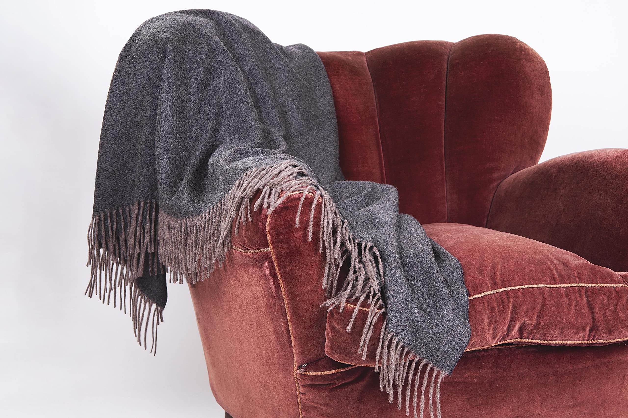 MA.AL.BI 1947 100% Cashmere Soft Blanket 150 x 180 cm (Dark Gray) - Luxury Gift Box Included - Perfect for Cozy Nights, Home Decor & Wedding Presents
