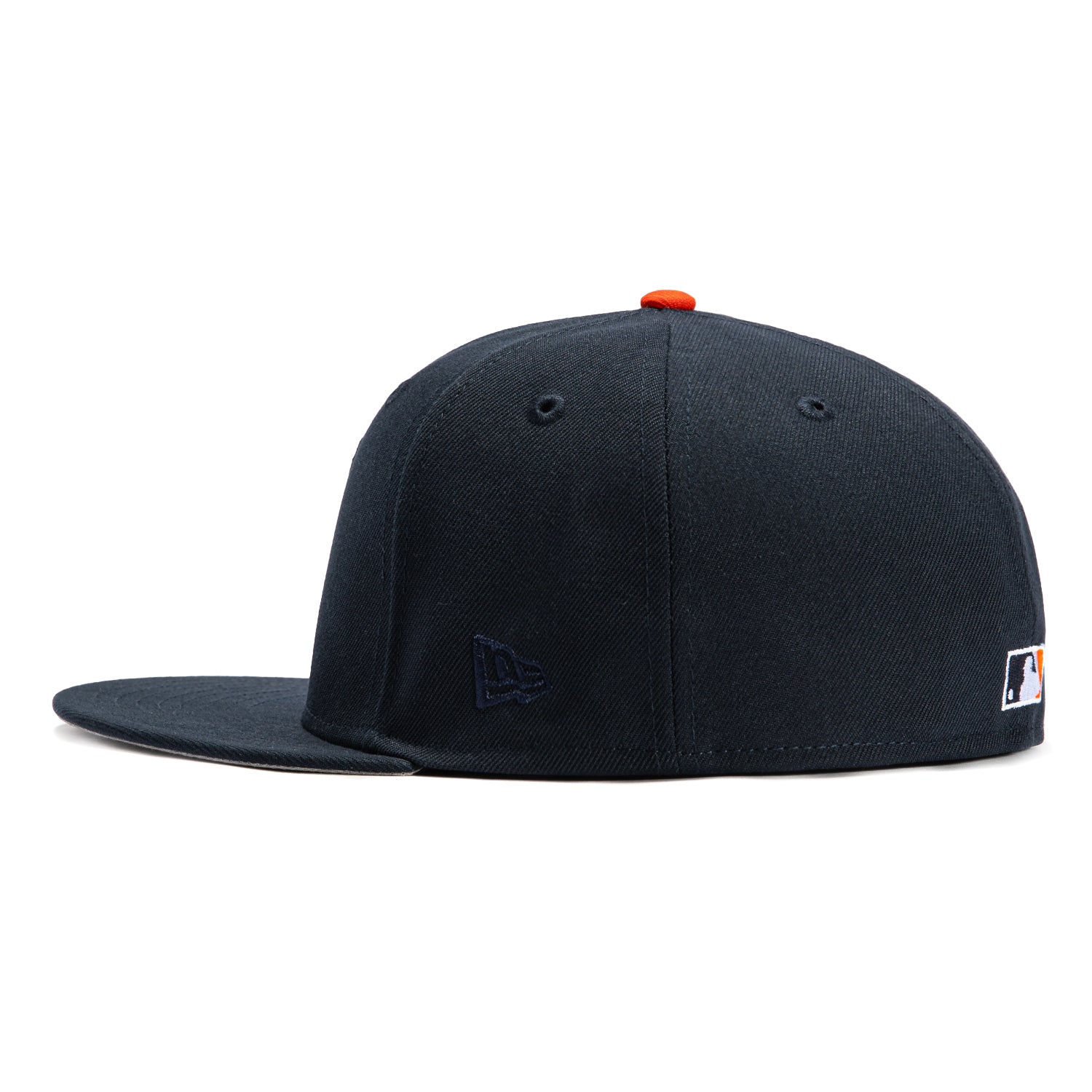 New Era 59Fifty San Diego Padres Baseball Cap - Official MLB Friar Catch Snapback Hat in Navy Blue for Men | Game Day, Streetwear & Casual Outfits