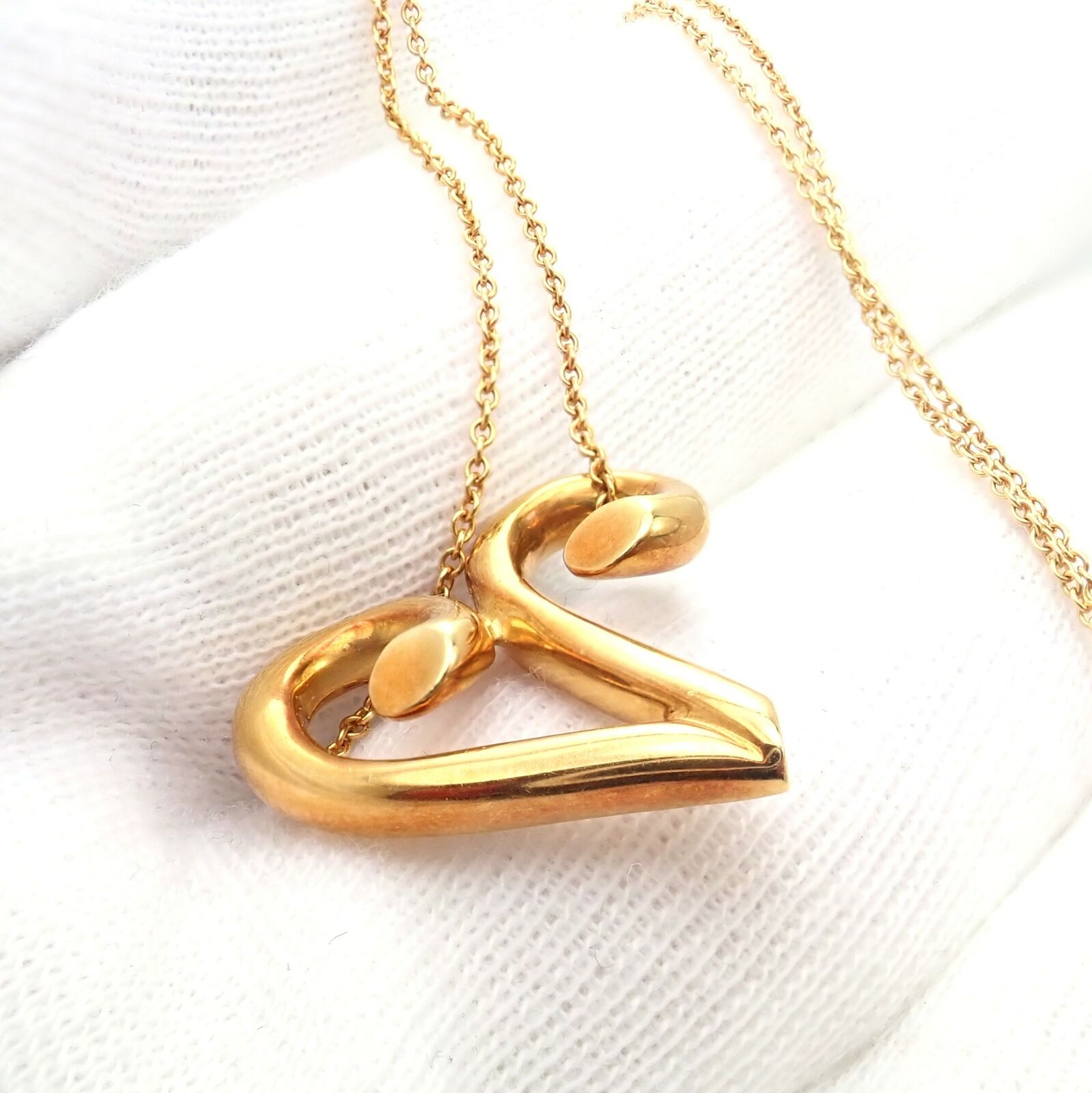 Tiffany & Co Picasso 18k Yellow Gold Large Zodiac Aries Pendant Necklace for Women - Luxury Astrology Jewelry Gift for Birthday, Anniversary & Special Occasions