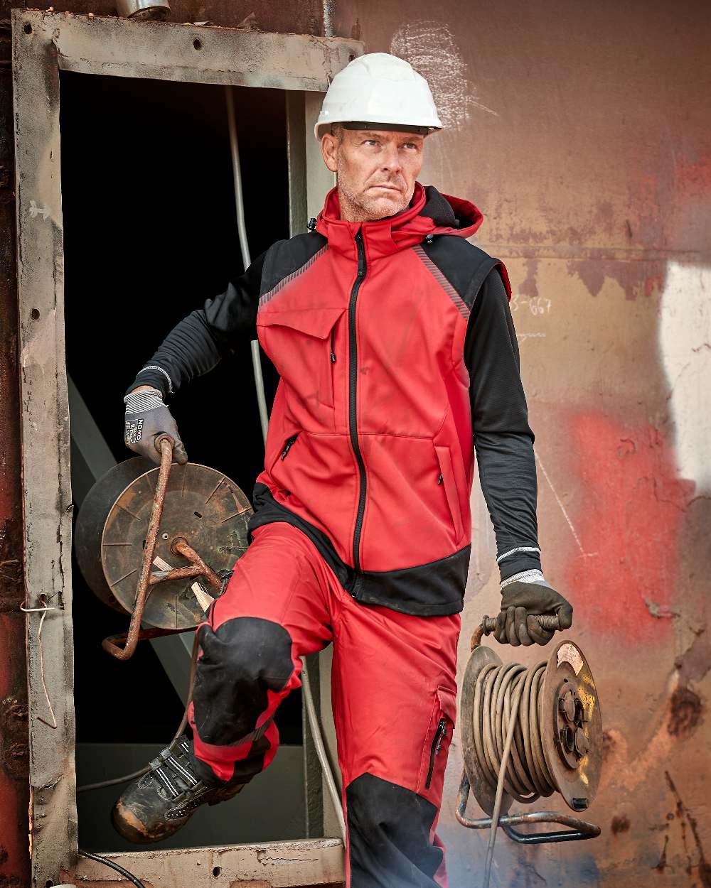 Elka Men's Work Jacket with Detachable Sleeves - Heavy Duty Waterproof Windproof Winter Coat for Construction, Outdoor Work & Hiking