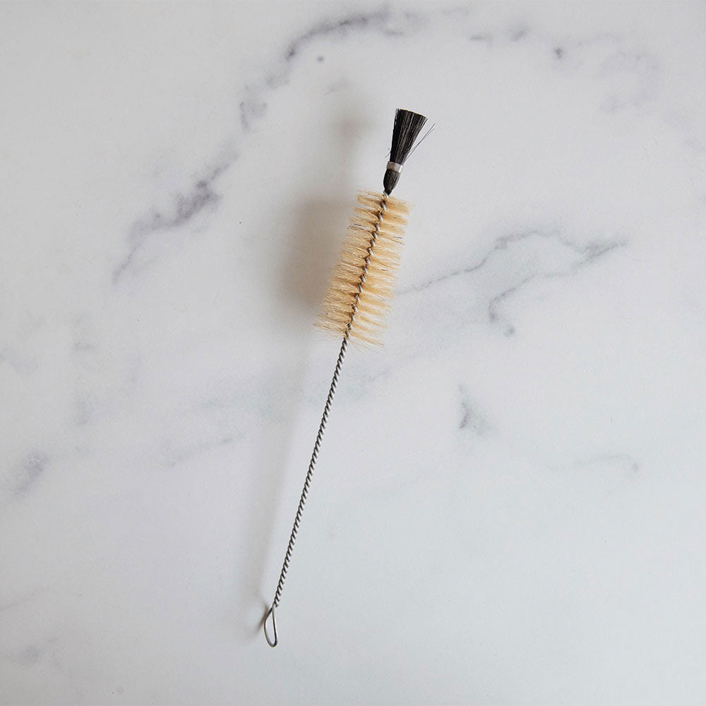 Essential Everyday Twisted Bristle Brush - Durable Cleaning Brush for Kitchen, Bathroom & Household Use - Perfect for Scrubbing Pots, Pans, Tiles & Grout