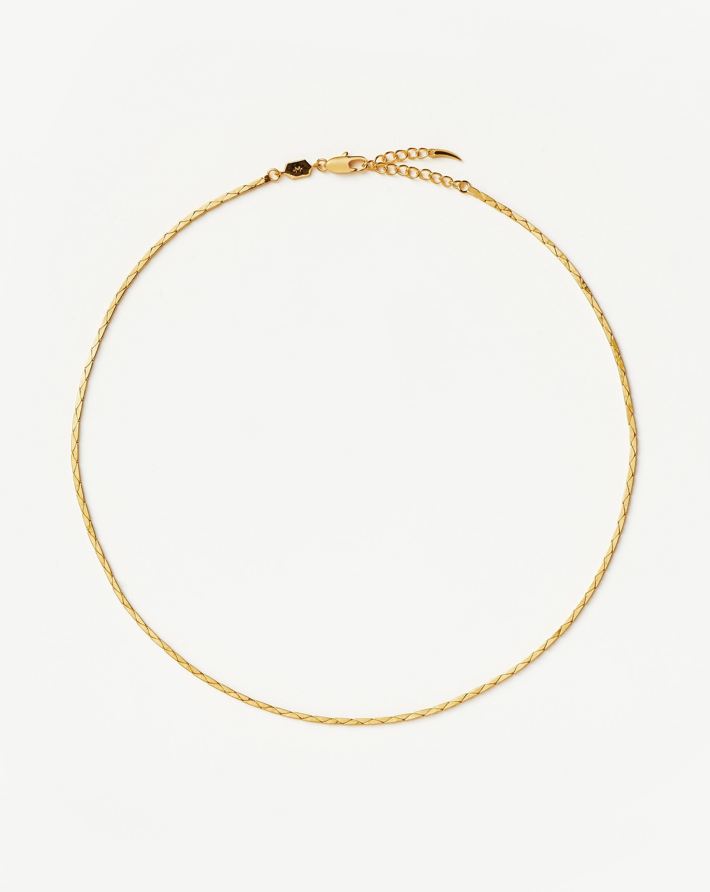 Lucy Williams Cobra Snake Chain Choker Necklace - 18k Gold Plated Elegant Jewelry for Women - Perfect for Parties, Date Nights & Special Occasions