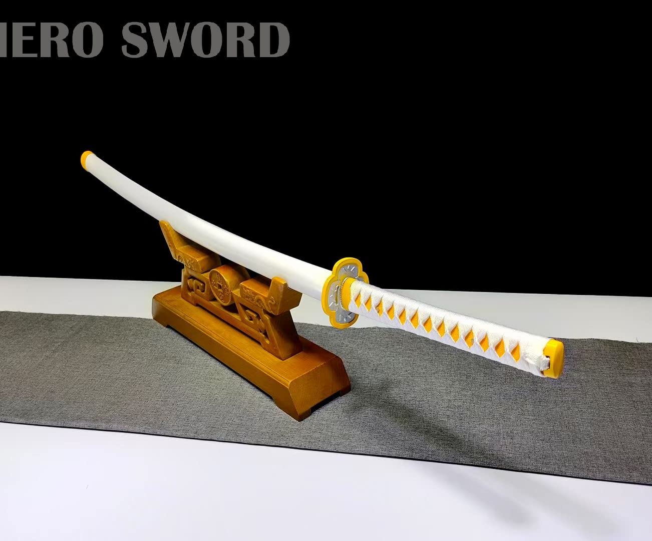 Handmade 1095 High Carbon Steel Demon Slayer Katana Sword - Agatsuma Zenitsu Cosplay Knife, Sharp Japanese Anime Sword for Collection & Display | Perfect for Anime Fans, Cosplay Events & Martial Arts Training