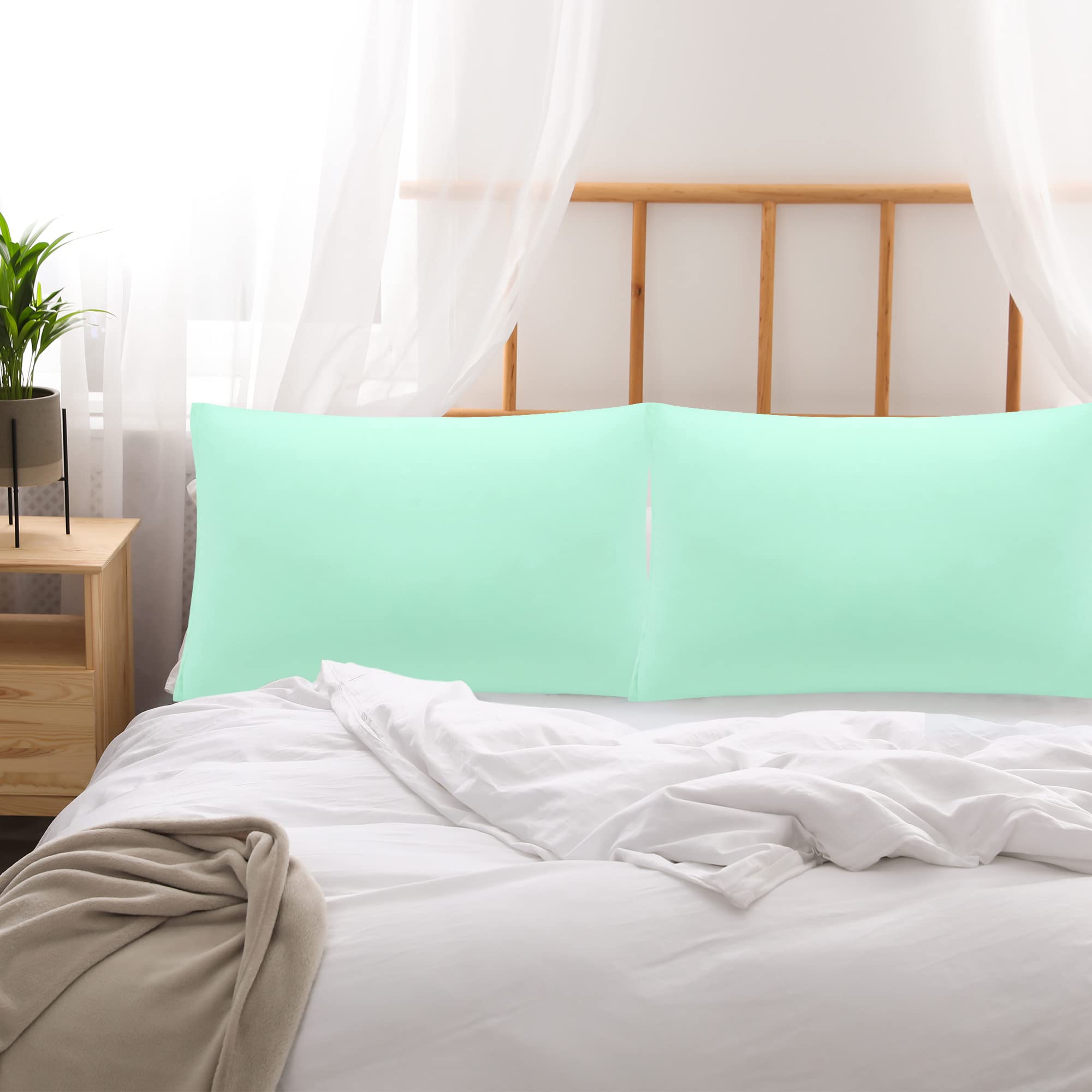 uxcell 2 Pack Queen Size Pillow Cases - Soft 1800 Series Microfiber Pillow Covers with Zipper Closure (20x30 Inches, Brook Green) for Bedroom, Hotel, and Travel Use