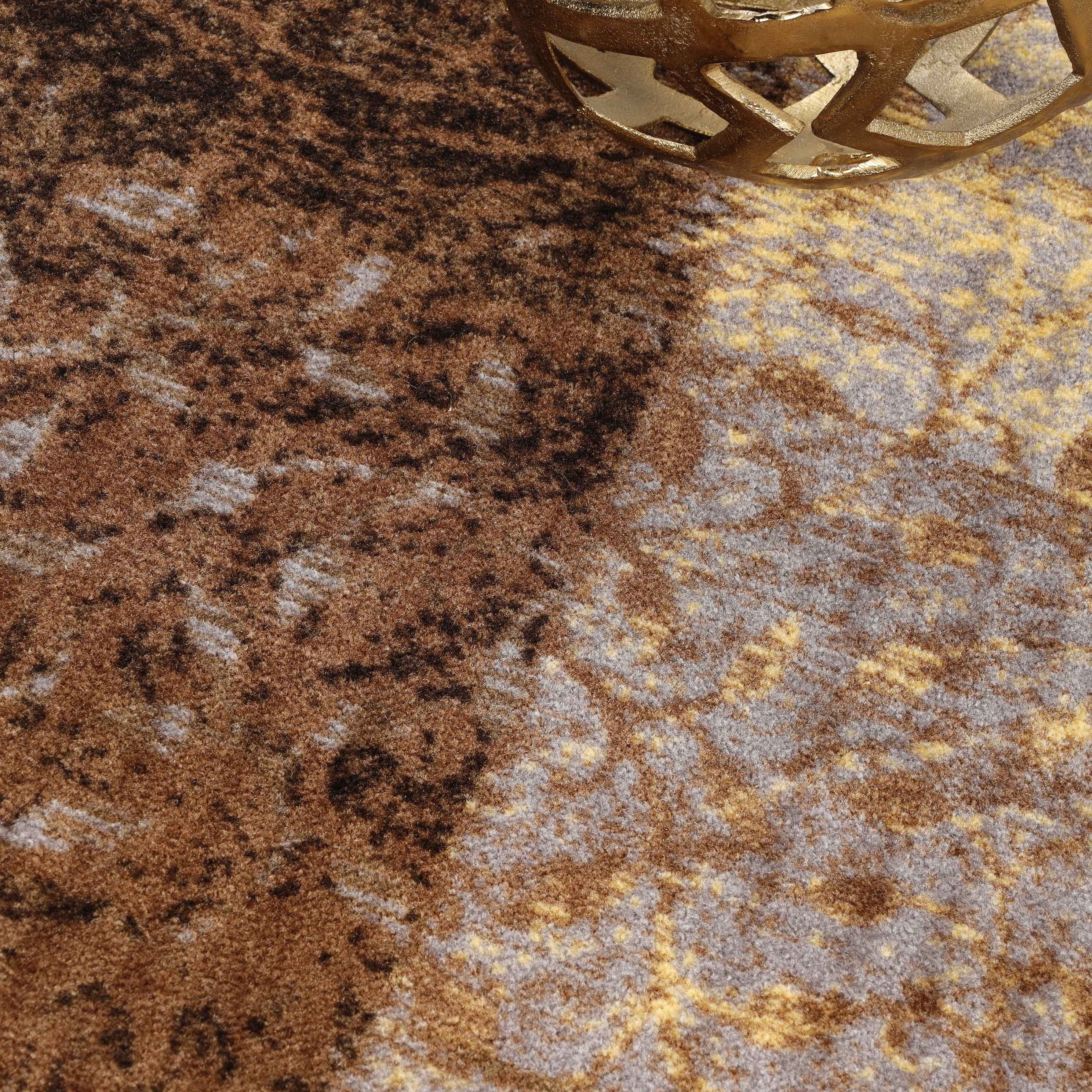 Hadley Damask Geometric Checkered Indoor Area Rug - Non-Slip Living Room Carpet, Bedroom Runner Rug for Home Decor (5'x8') - Perfect for Hallways, Entryways & Cozy Spaces