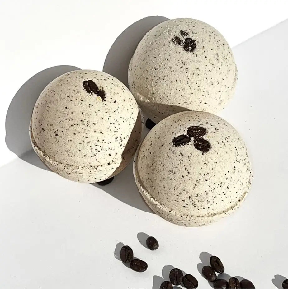 Luxury Cappuccino & Tiramisu Scented Bath Bomb for Relaxation - Moisturizing & Aromatherapy for Spa, Self-Care & Gift Giving