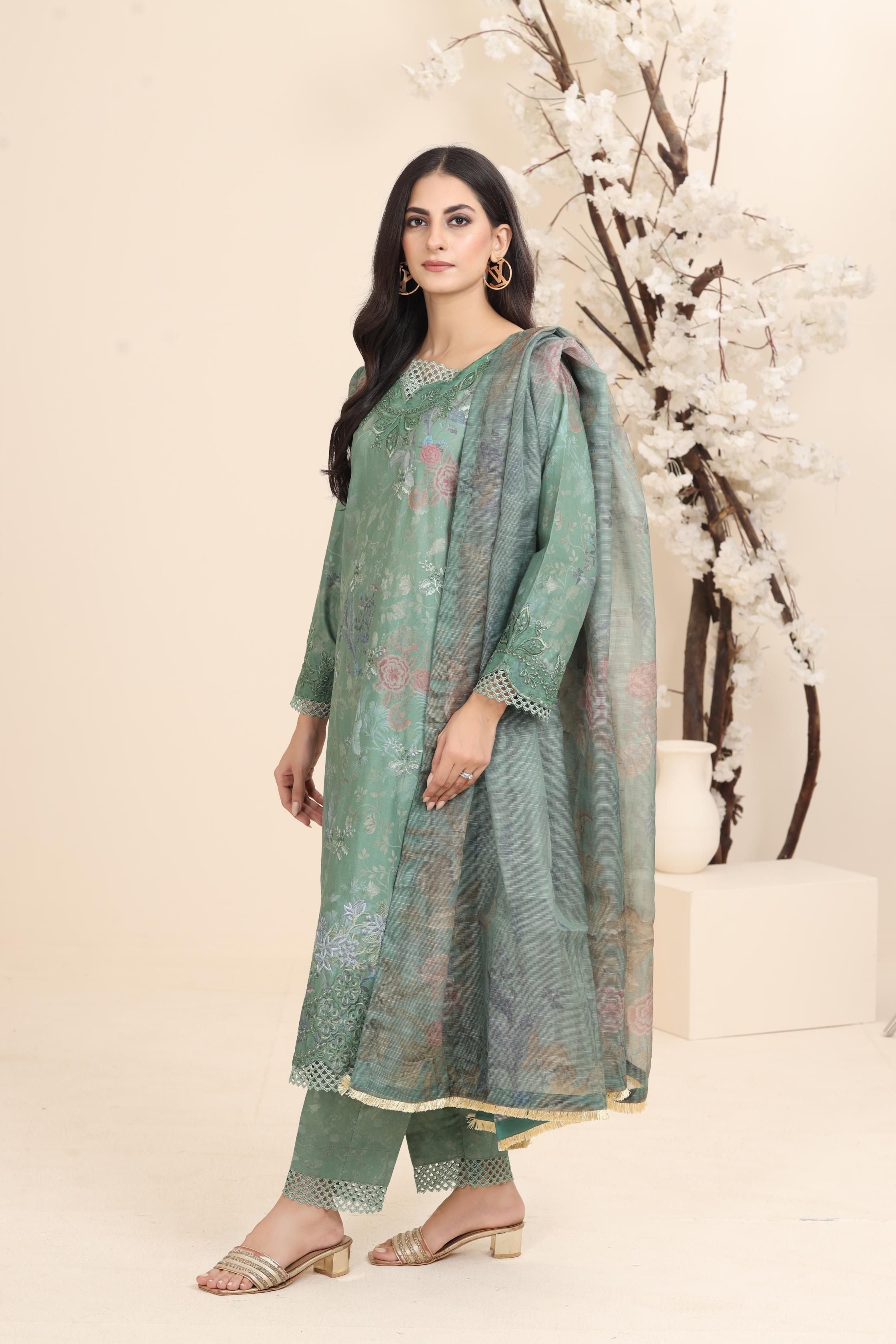 Sobia Nazir Stitched Fall Collection 2024 - Elegant Pakistani Dresses for Women | Perfect for Weddings, Parties & Festive Occasions