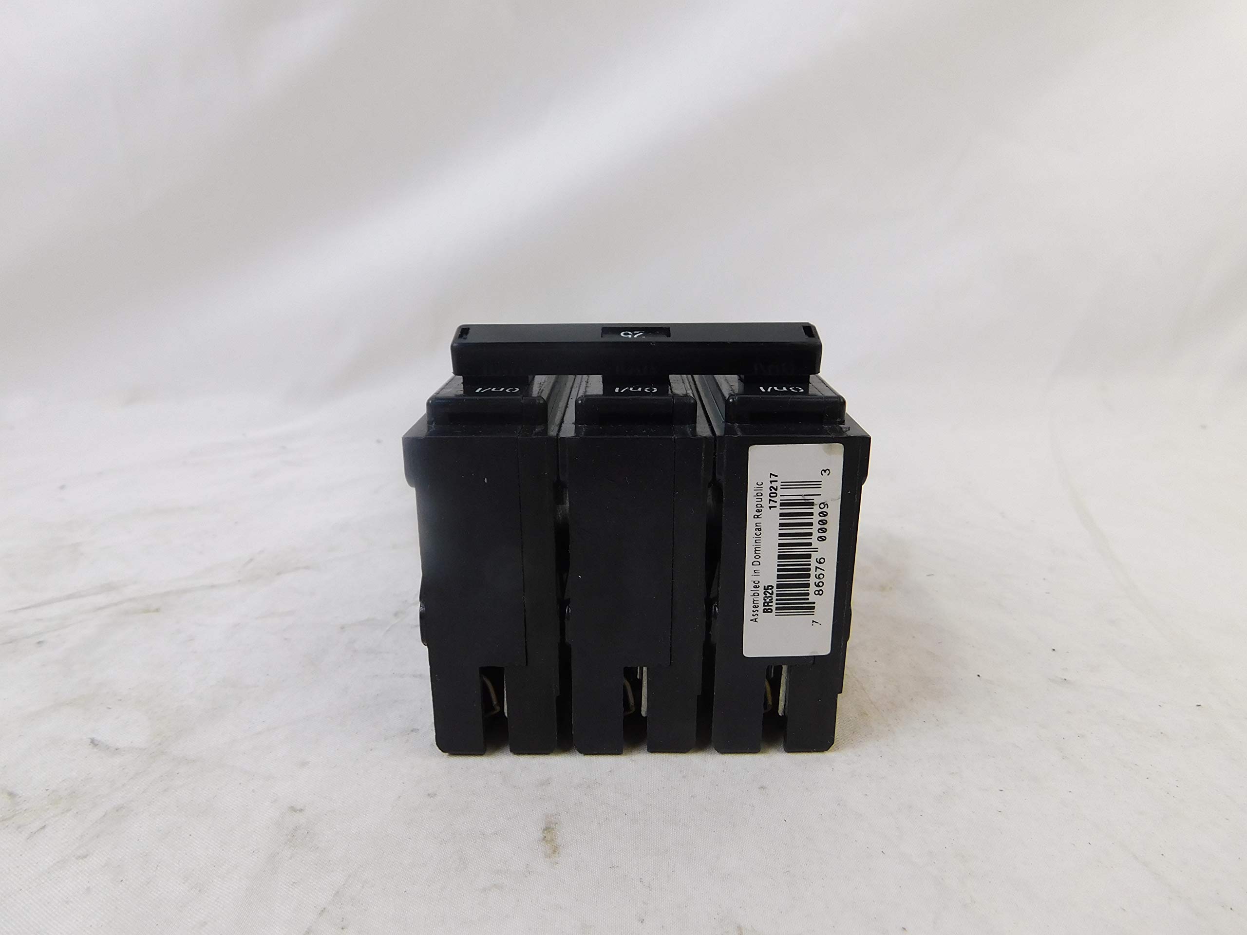 Cutler Hammer BR325 3 Pole 25 Amp 240V Circuit Breaker - Heavy Duty Protection for Commercial & Residential Electrical Panels
