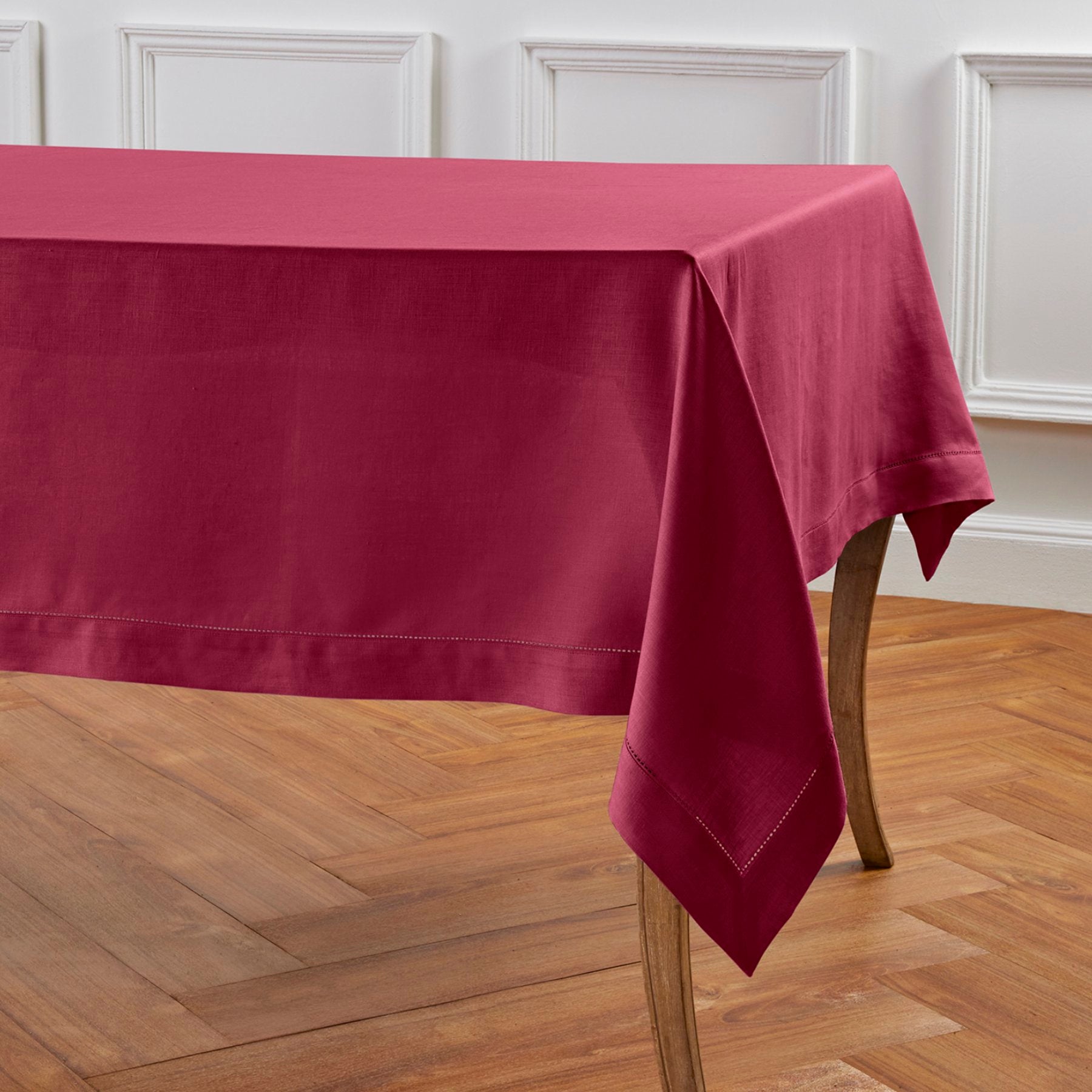 Elegant Classic Hemstitch Tablecloth - Premium Cotton Dining Table Cover for Formal & Casual Settings - Perfect for Weddings, Parties & Everyday Use