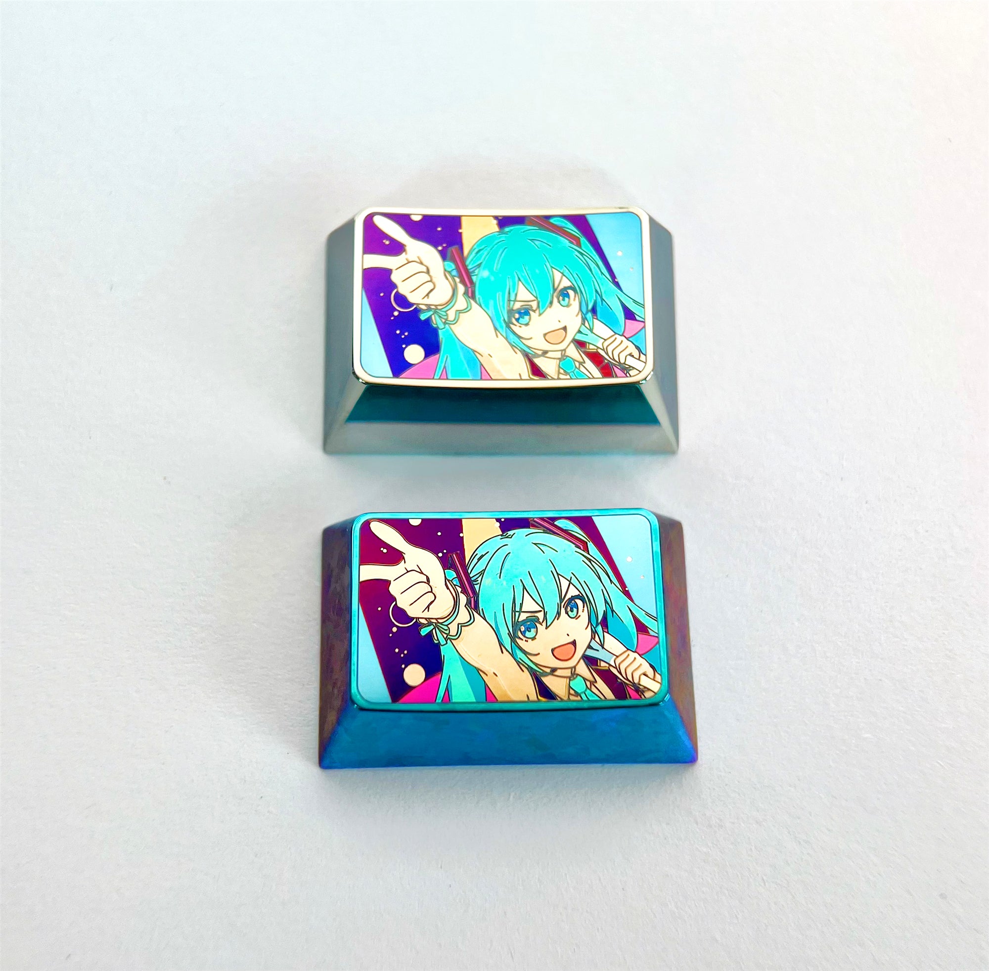 Hatsune Miku 1.5U Titanium Alloy Custom Keycaps - Anime Character Themed Decorative Metal Art Keycaps for Mechanical Keyboards (Perfect for Gaming, Typing & Collectors)