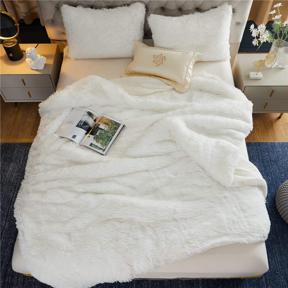 Fluffy Reversible Sherpa Faux Fur Comforter Set - Queen Size, White | 3-Piece Plush Warm Bedding with Shaggy Quilt | Cozy Winter Duvet for Bedroom & Guest Room