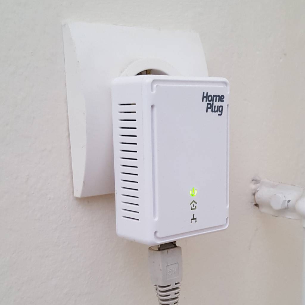 1200Mbps Powerline Ethernet Adapter Kit - High Speed Homeplug AV2 for 3 Phase Wiring | Perfect for Home Office, Gaming & 4K Streaming