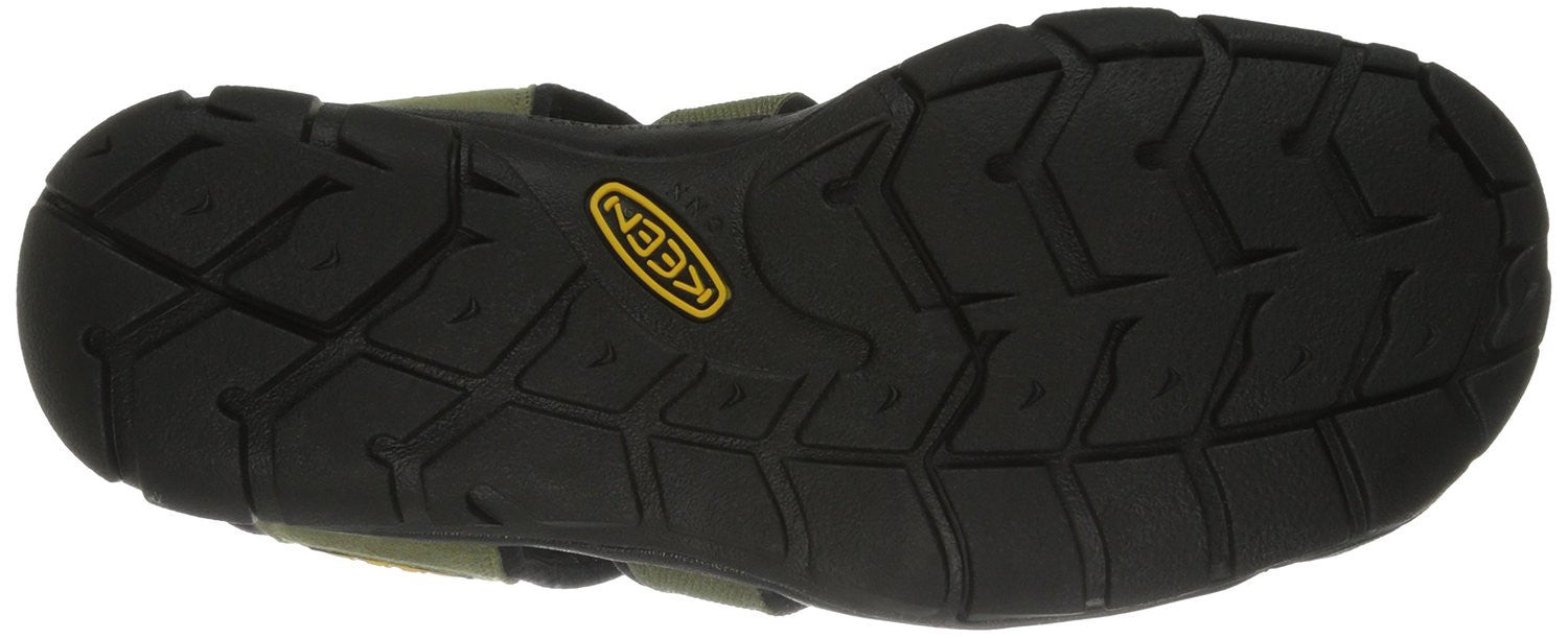 KEEN Men's Clearwater CNX Water Sandals - Lightweight Hiking & Outdoor Adventure Shoes for Beach, Trail, and Travel - Comfortable & Durable for Walking, Camping, and Water Activities