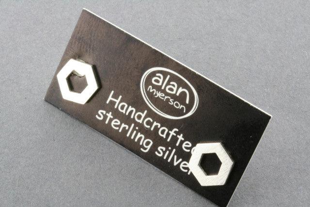 Hexagon Stud Earrings for Women - Open Geometric Boho Chic Jewelry - Perfect for Casual Wear, Parties & Gifts