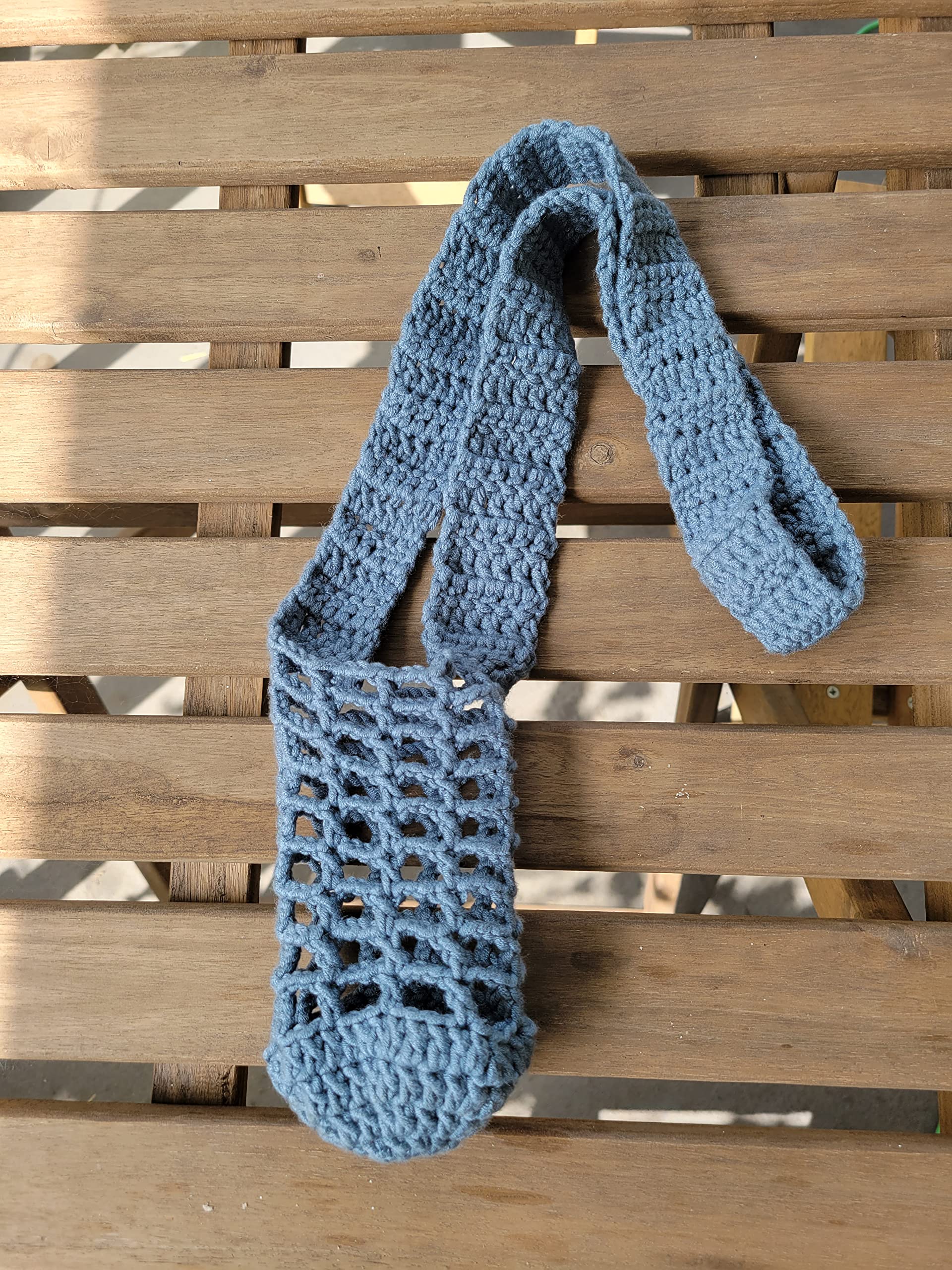 Crochet Adjustable Cross Body Water Bottle Holder with Strap - Hands-Free Bottle Carrier for Hiking, Running, Gym & Outdoor Activities (Blue)