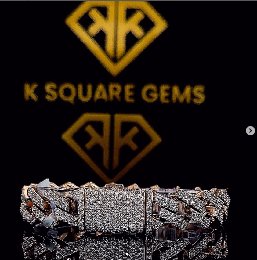 Moissanite Cuban Link Bracelet for Men & Women - Iced Out Diamond Cut Chain Jewelry for Parties, Weddings & Special Occasions