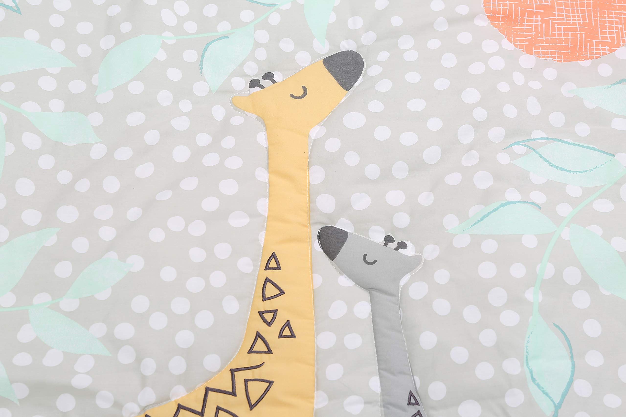 Soft Mommy & Baby Giraffe Nursery Crib Quilt Blanket - Organic Cotton Baby Bedding Set for Newborns & Toddlers - Perfect for Nursery Decor, Baby Showers & Cozy Naptime