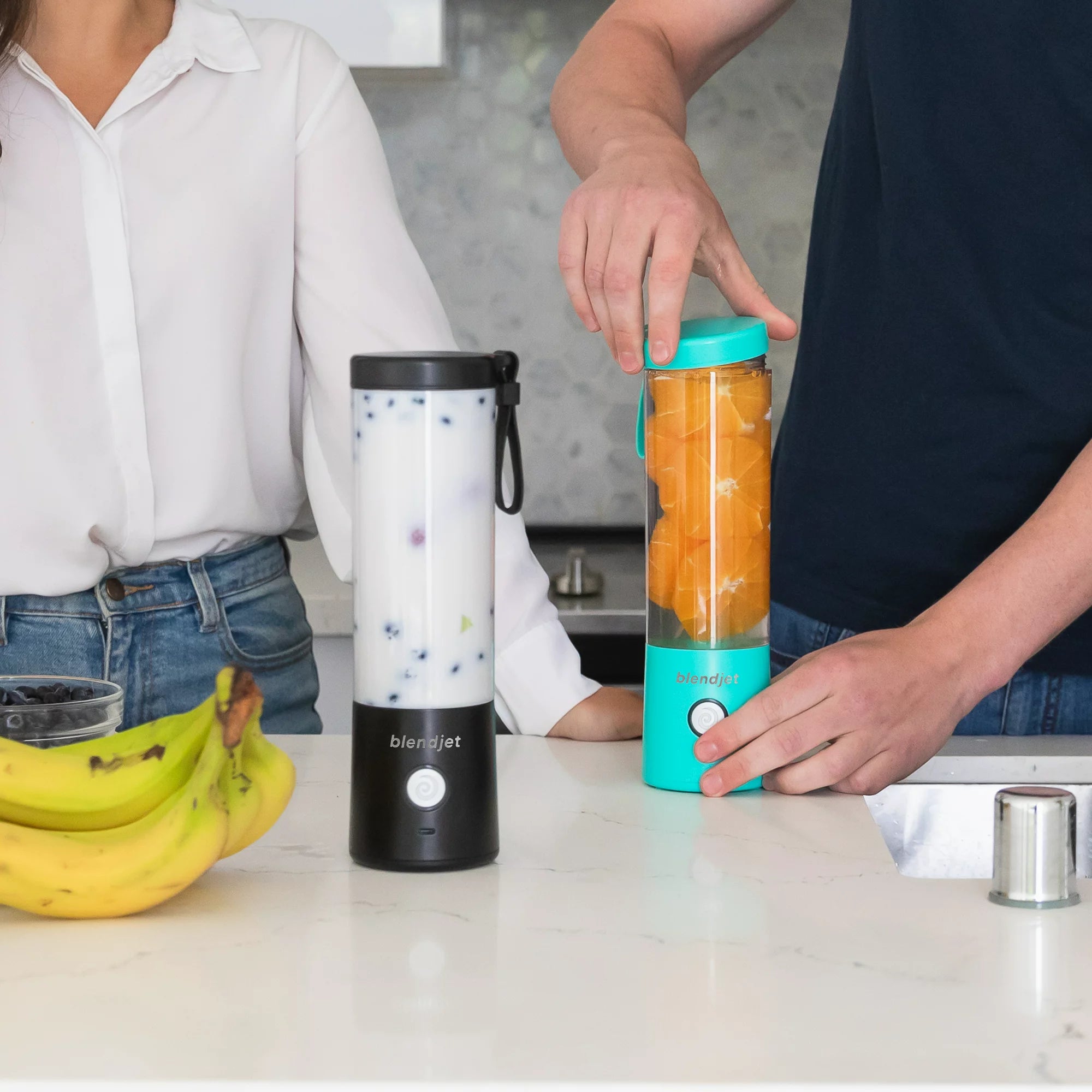 BlendJet 2 Portable Blender - 20oz Personal Smoothie Maker with USB Rechargeable Battery, Perfect for Smoothies, Shakes & Meal Prep at Home, Gym or Travel - Black