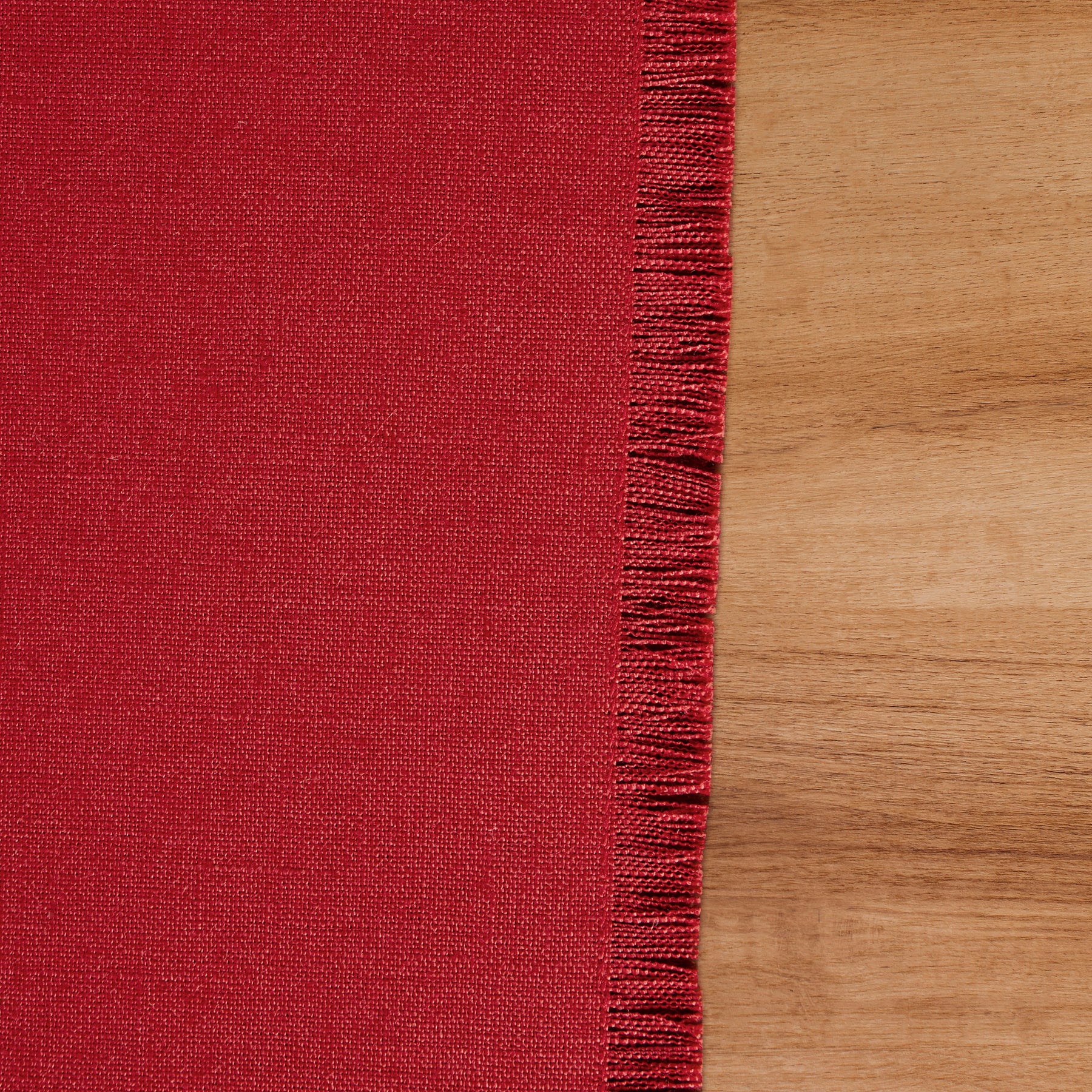 Elegant Fringe Table Runner for Dining Room Decor - Perfect for Weddings, Parties, and Home Decoration