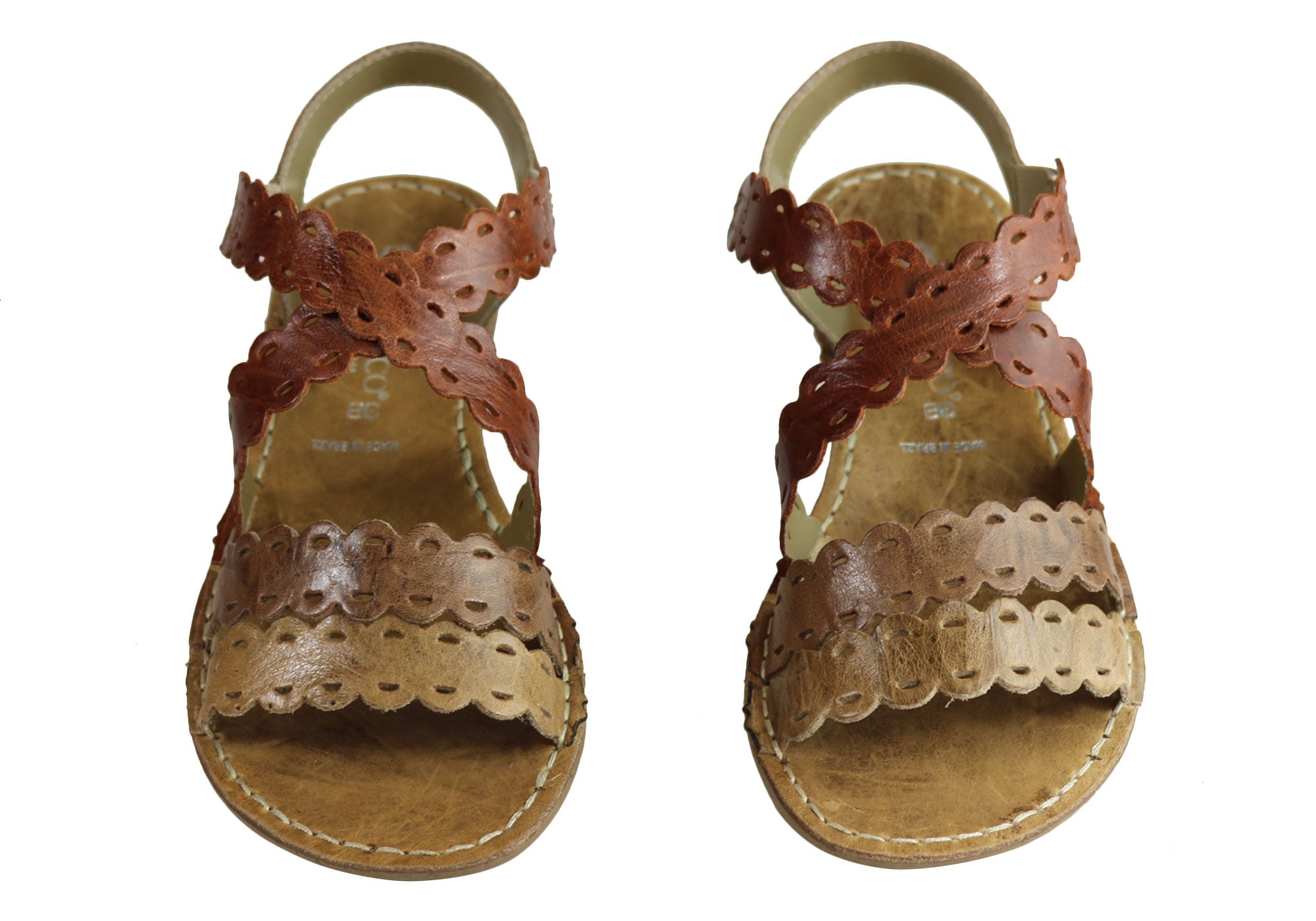 Andacco Cairns Women's Comfortable Flat Leather Sandals - Handmade in Brazil - Perfect for Beach, Vacation & Summer Walking