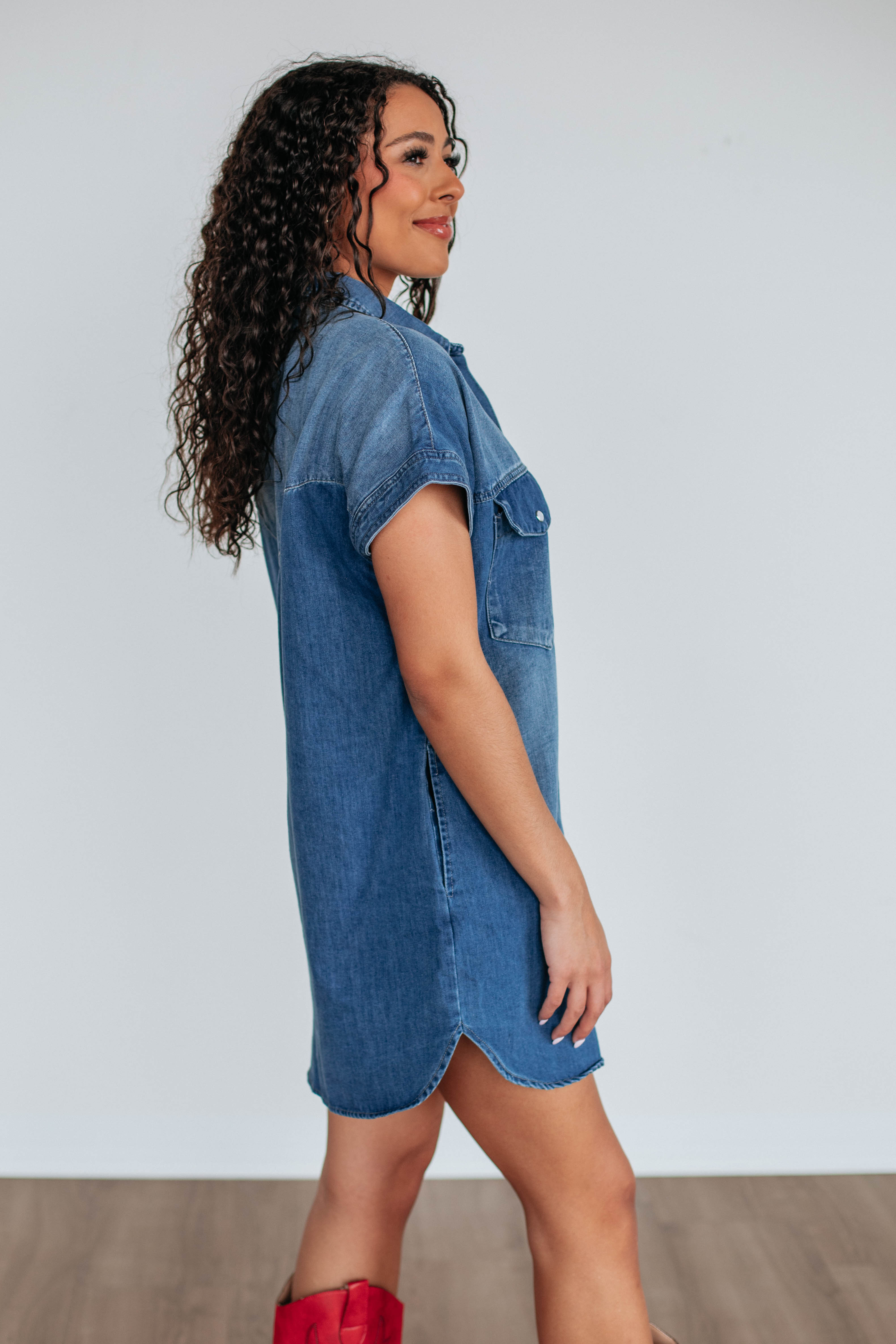 Evony Women's Denim Dress - Casual Vintage Style Midi Dress for Everyday Wear, Date Night & Office Outfits