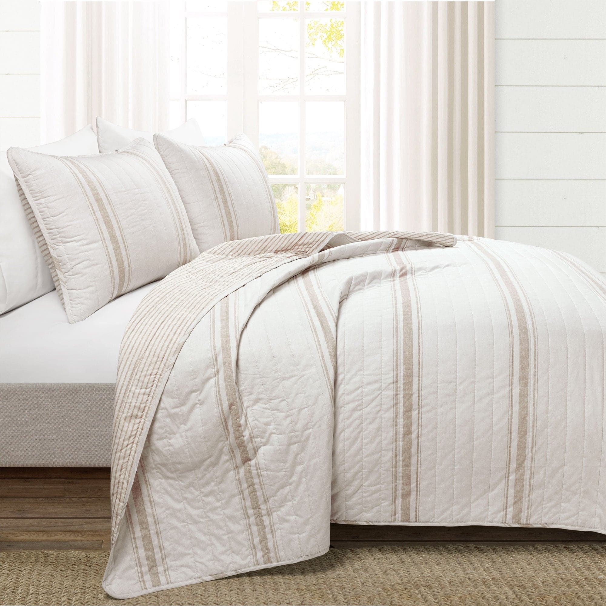Farmhouse Stripe Reversible Cotton Quilt Set - King Size, Soft & Breathable Bedding for All Seasons - Perfect for Cozy Bedrooms, Guest Rooms & Vacation Homes