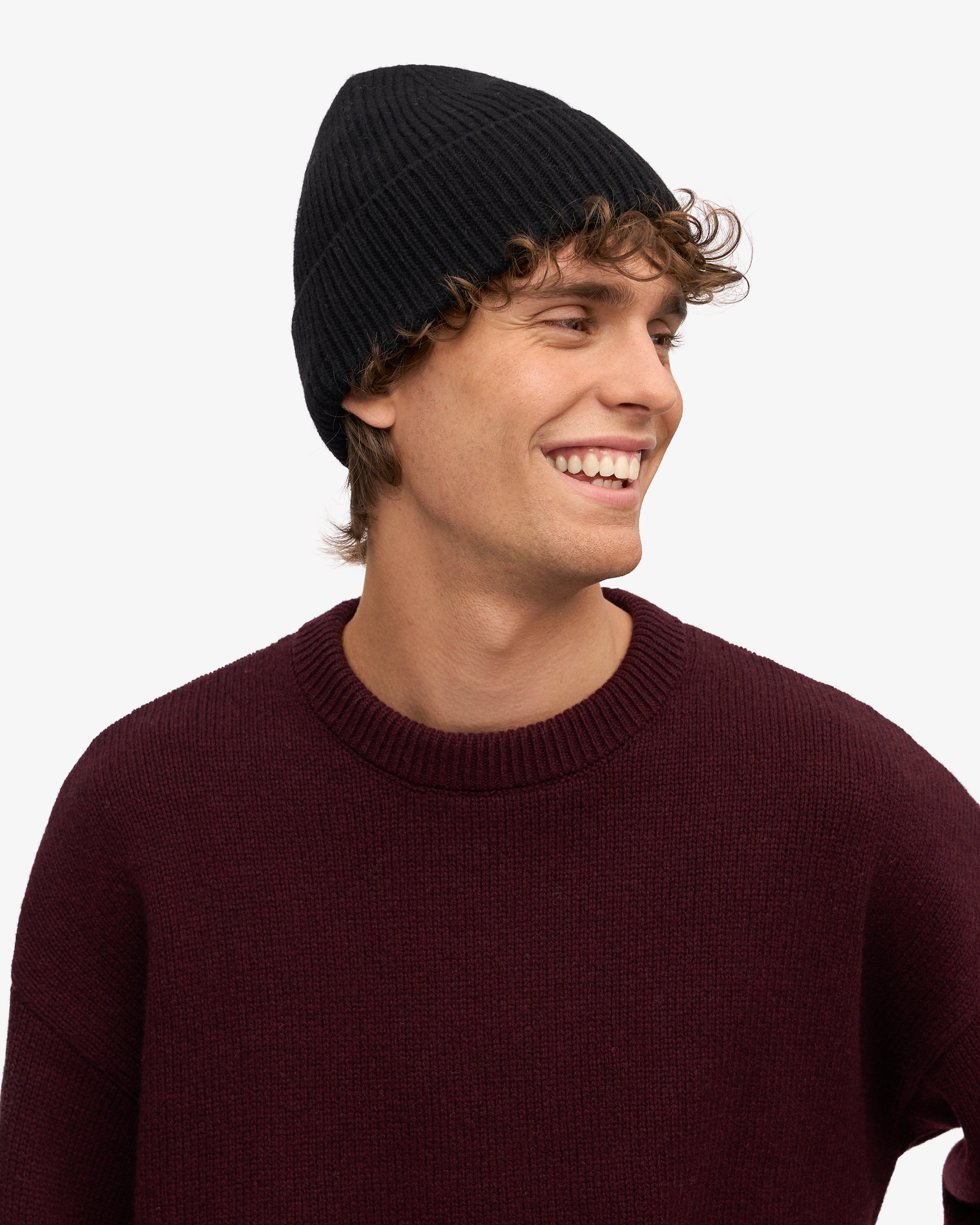 Premium Merino Wool Beanie for Men & Women - Ultra Soft Warm Winter Hat - Deep Black - Perfect for Skiing, Hiking & Outdoor Activities