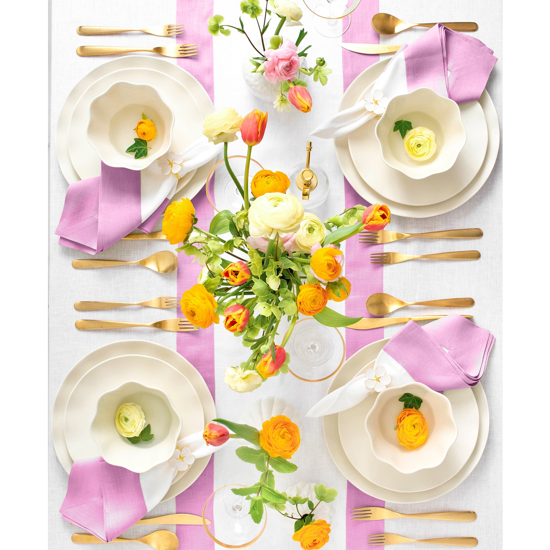 Elegant Contempo Napkins - Set of 4 Premium Cotton Dinner Napkins for Formal Dining, Parties & Special Occasions