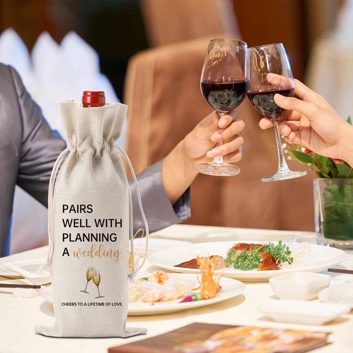 YUANHAO Wedding Wine Gift Bag - Elegant Mr & Mrs Wine Bottle Holder for Newlyweds, Bridal Shower & Engagement Gifts - Perfect Wedding Favor for Couples, Rehearsal Dinners & Anniversary Celebrations