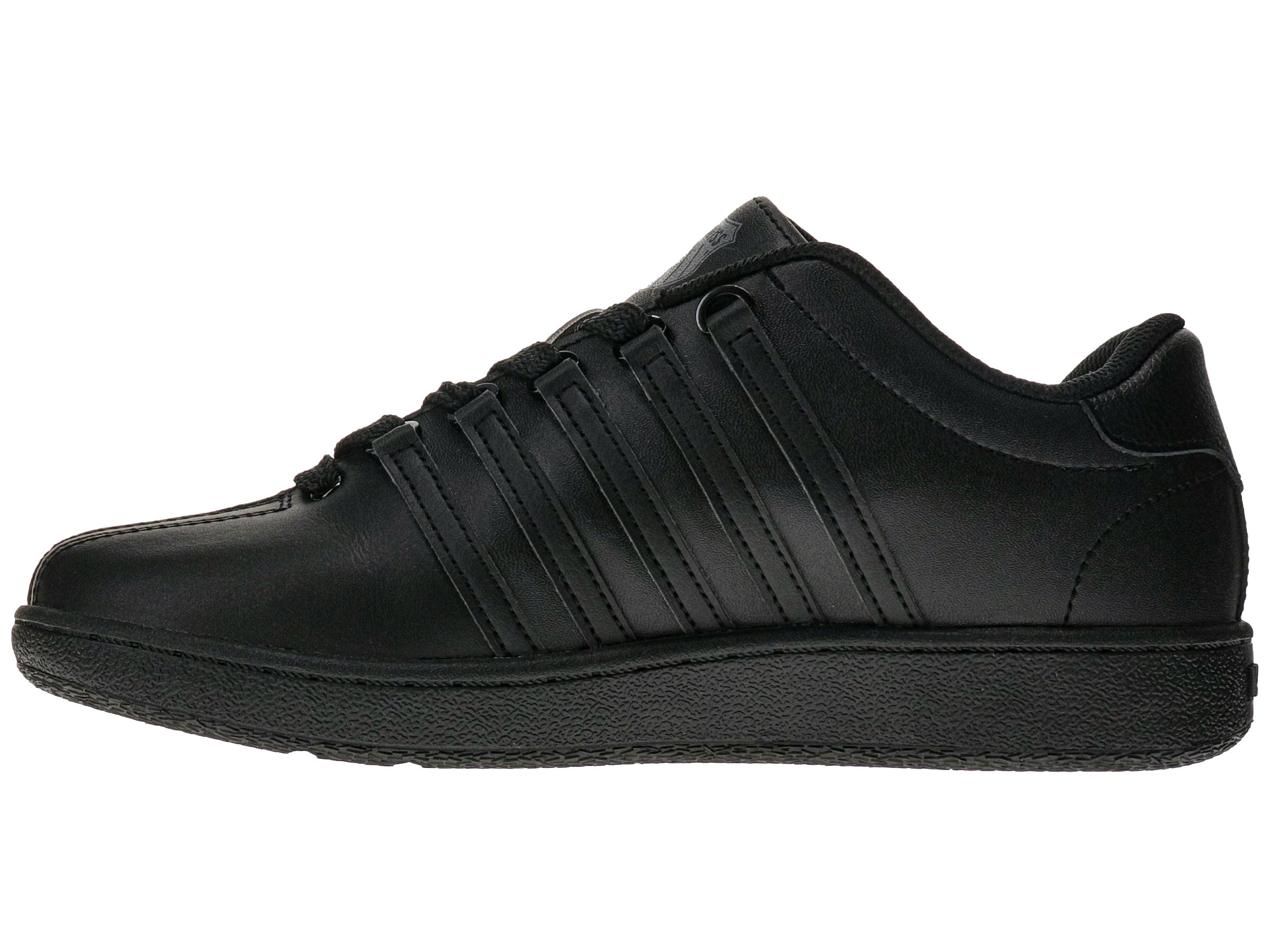 Classic Vans Black Sneakers 83343 001 M | Comfortable & Stylish for Men | Perfect for Casual Wear, Skateboarding & Everyday Outfits