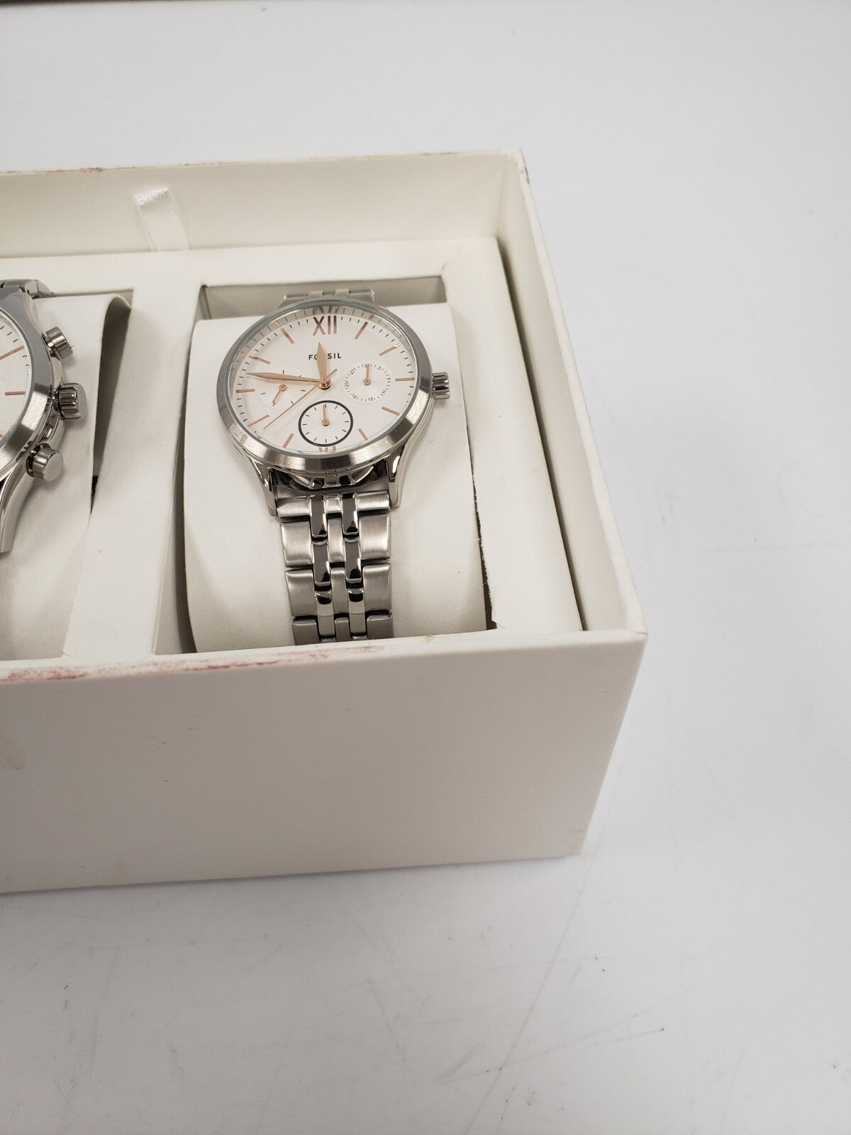 Fossil His & Hers Watch Set - Stylish Matching Couple Watches for Men & Women - Perfect for Anniversaries, Weddings & Gifts