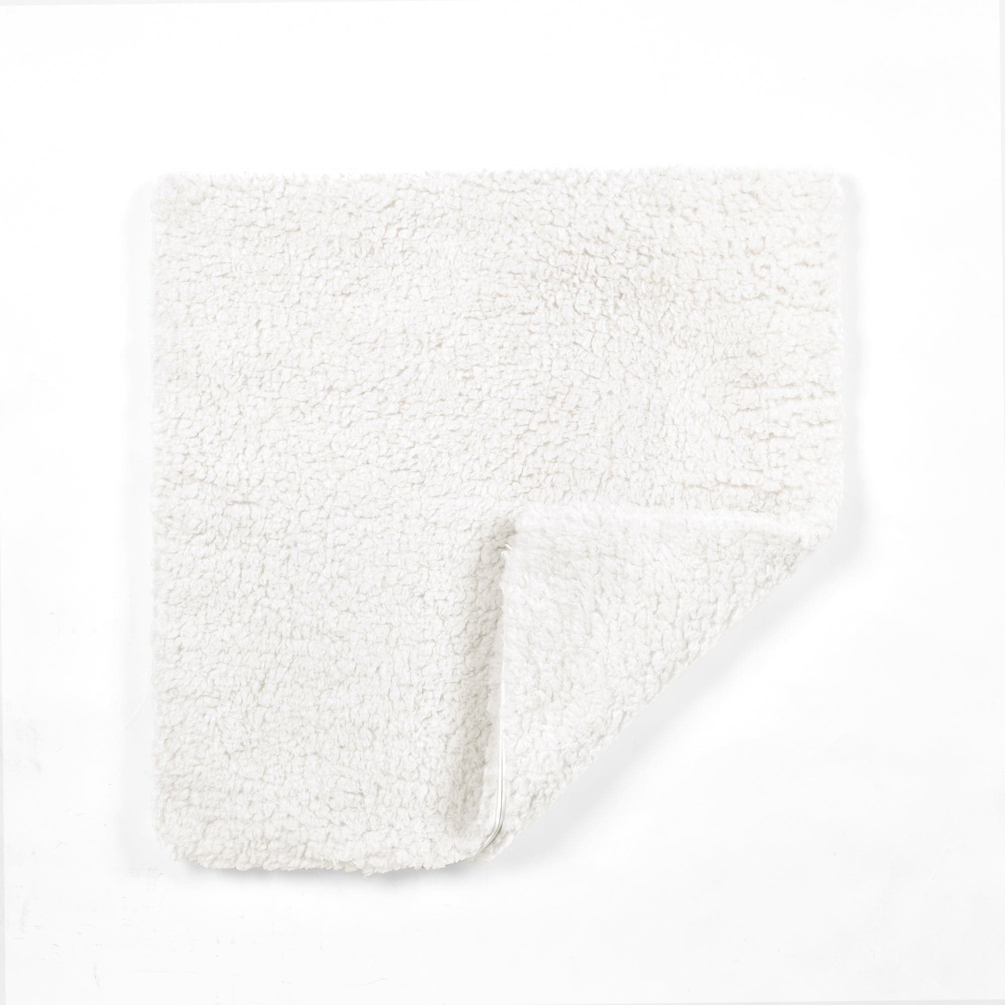 Soft Reversible Sherpa Pillow Cover - Cozy Flannel & Plush Fleece for Couch, Bed, Sofa - Home Decor & Living Room Accessories