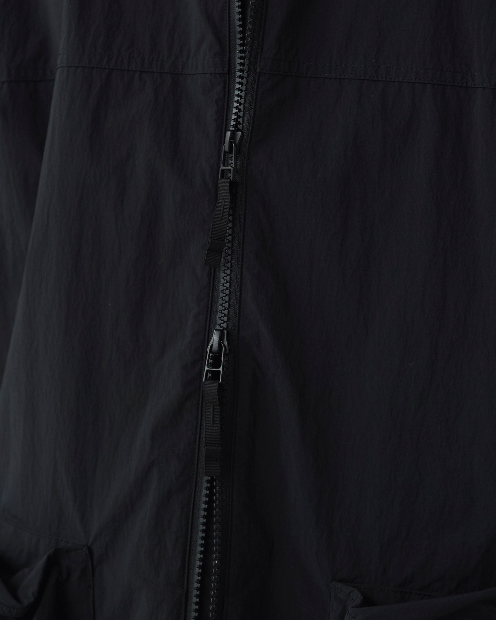 Premium Nylon Tussah Jacket for Men & Women - Lightweight Water-Resistant Outdoor Windbreaker - Perfect for Hiking, Travel & Casual Wear