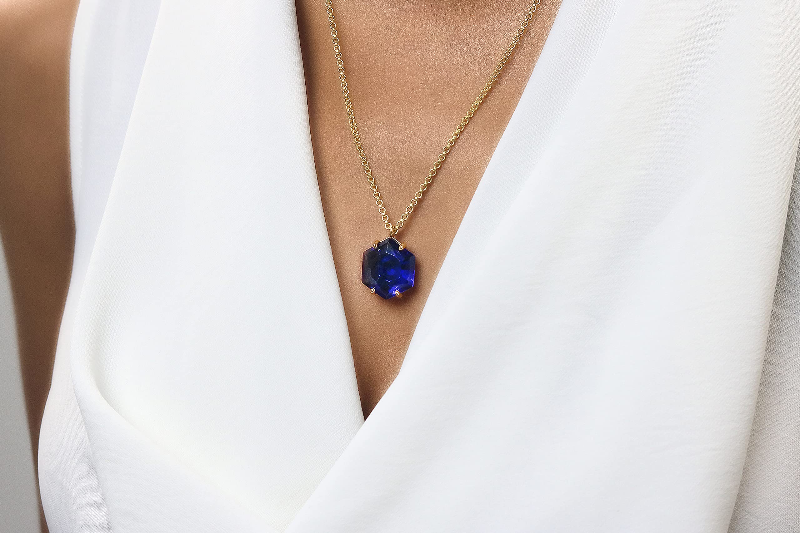 Artisan Sapphire Necklace for Women - September Birthstone Jewelry - Elegant Statement Necklace for Gifts & Special Occasions